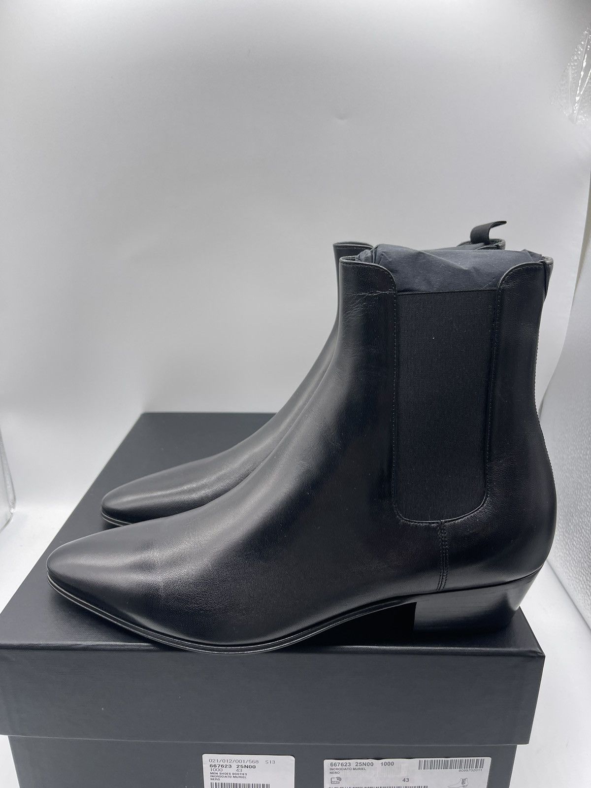 Saint Laurent Paris Saint Laurent Vassili 40 Boots Eu 43 Size US 10 / EU 43 - 2 Thumbnail