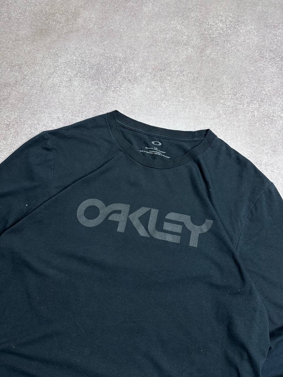 Vintage Vintage Oakley Big Logo Archival Longsleeve Shirt Y2K L Size US L / EU 52-54 / 3 - 3 Thumbnail