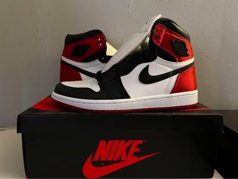 Nike Jordan 1 Satin Black Toe Size US 8 / EU 41 - 1 Thumbnail