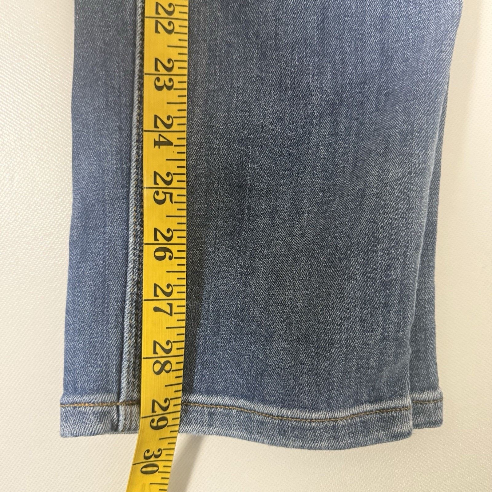DUER DU/ER Girlfriend Style WFLR5001 Tapered Medium Wash 5 Pocket Size 30" / US 8 / IT 44 - 7 Thumbnail