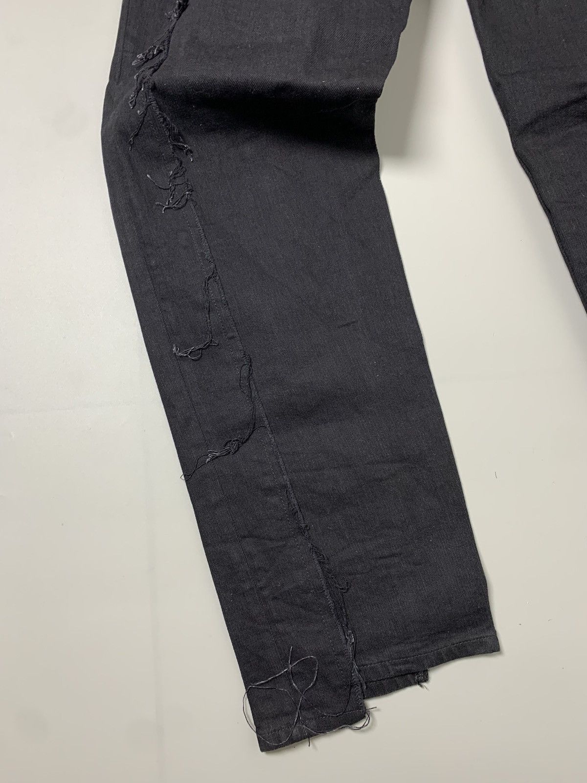 Maison Margiela MAISON MARTIN MARGIELA - RECONSTRUCTED DESTROYED JEANS Size US 35 - 16 Thumbnail