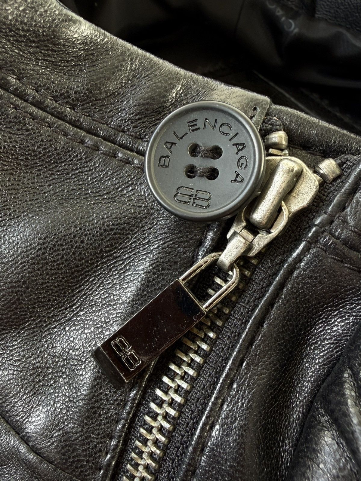 Balenciaga Balenciaga 1997 Nicolas Ghesquiere Zip Leather Jacket Size US XL / EU 56 / 4 - 7 Thumbnail
