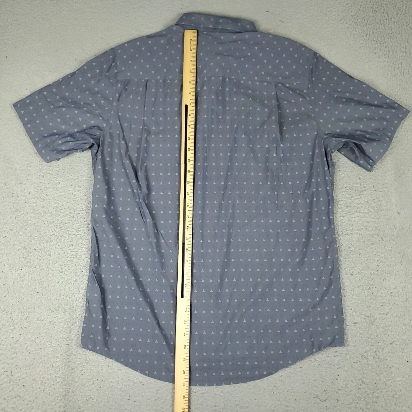 TravisMathew Travis Mathew Shirt Mens Large Blue Geometric Button Up Short Sleeve Size US L / EU 52-54 / 3 - 3 Thumbnail