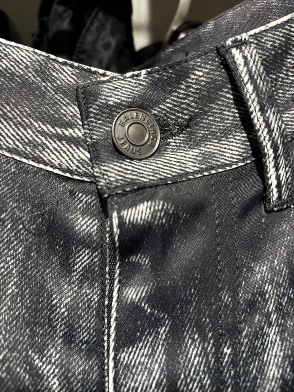 Balenciaga Balenciaga Trompe L’œil Denim Summer20 Size US 32 / EU 48 - 4 Thumbnail
