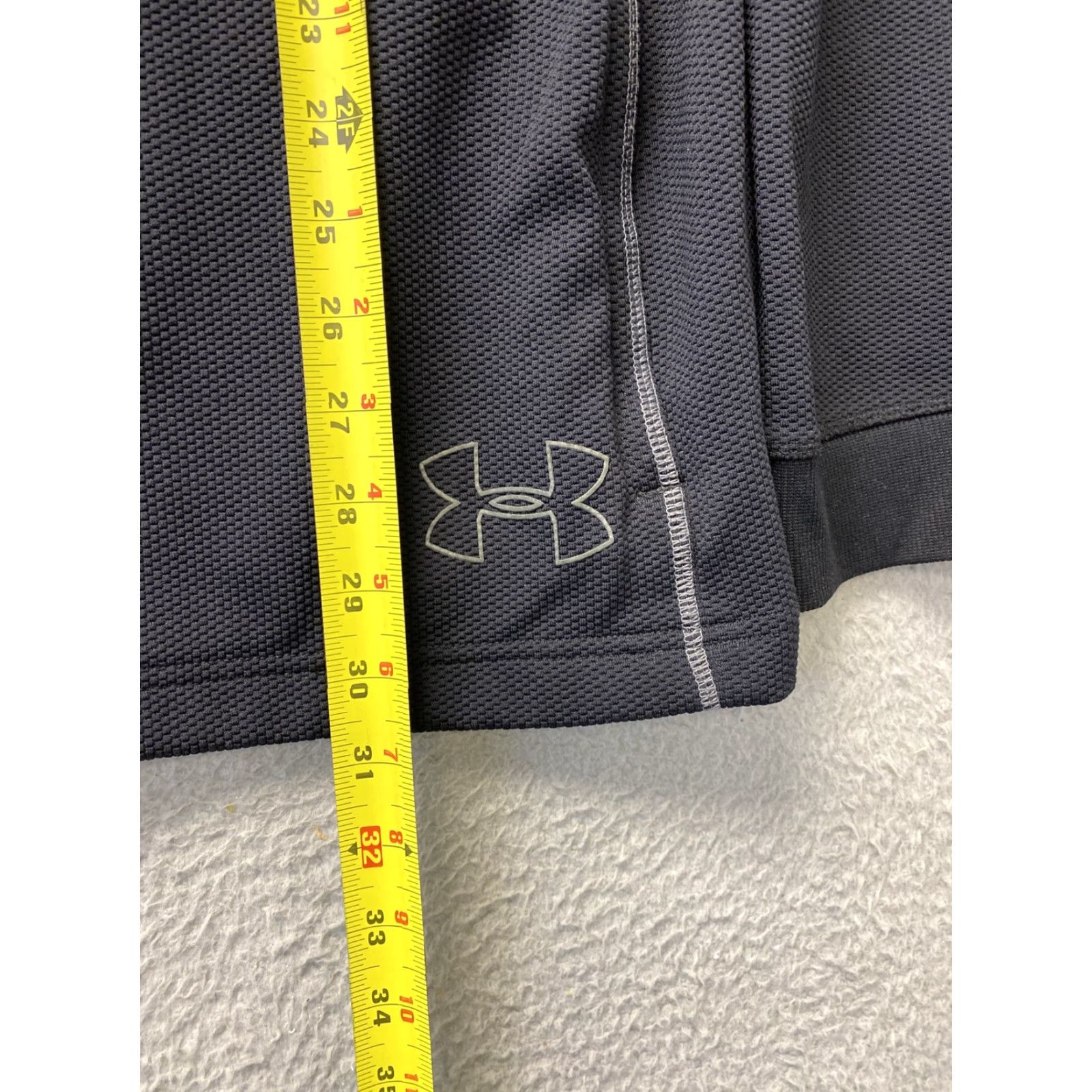 Under Armour Under Armour Jacket Men XL Black Full Zip Logo Sport / 104-44 Track Jacket Activewear Men XS? Wait. Size US XL / EU 56 / 4 - 6 Thumbnail