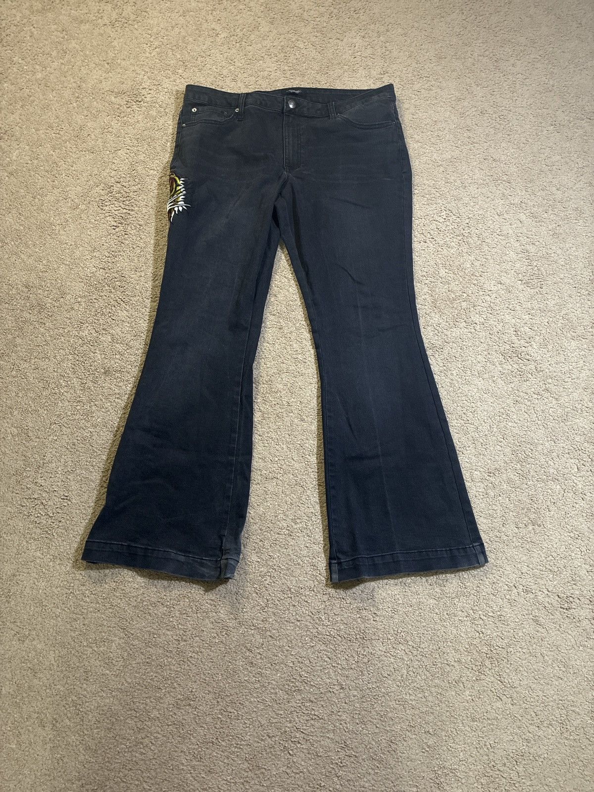 Ed Hardy ED HARDY WOMENS TIGER HEAD SLIM FLARE JEANS Size 34" / US 12 / IT 48 - 1 Thumbnail