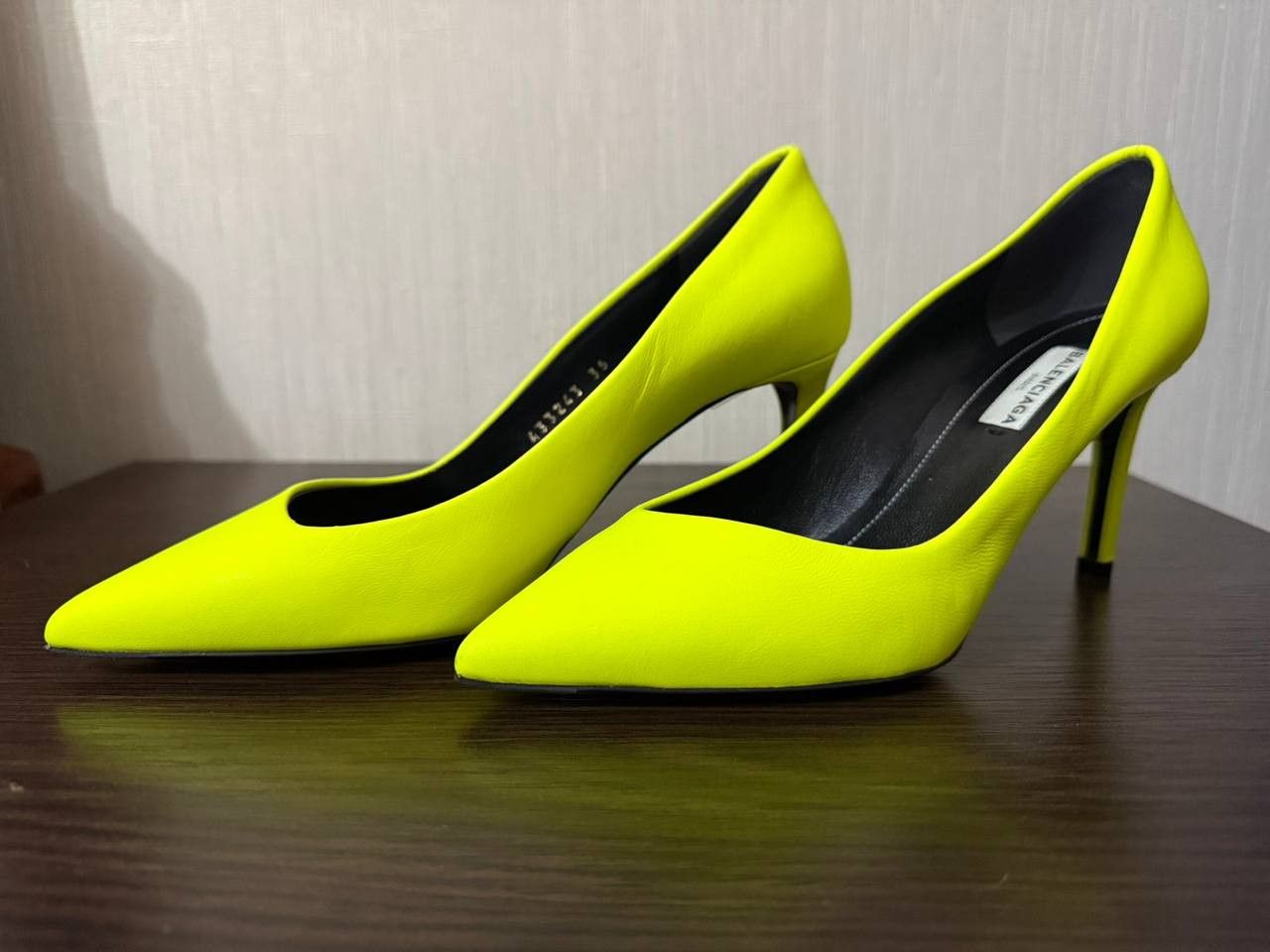 Balenciaga Balenciaga Leather Pumps Heels Size US 4.5 / IT 34.5 - 2 Thumbnail