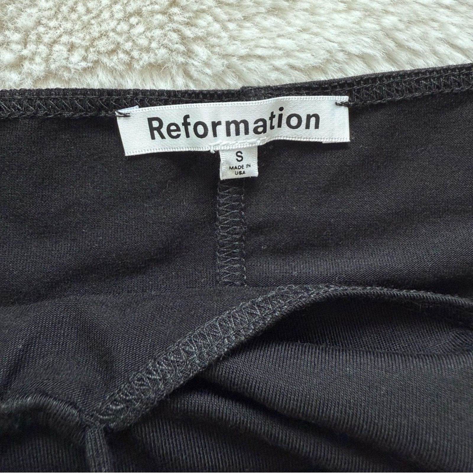 Reformation NWT!!! Reformation black mini dress size S Retail 170$ Size S / US 4 / IT 40 - 6 Thumbnail