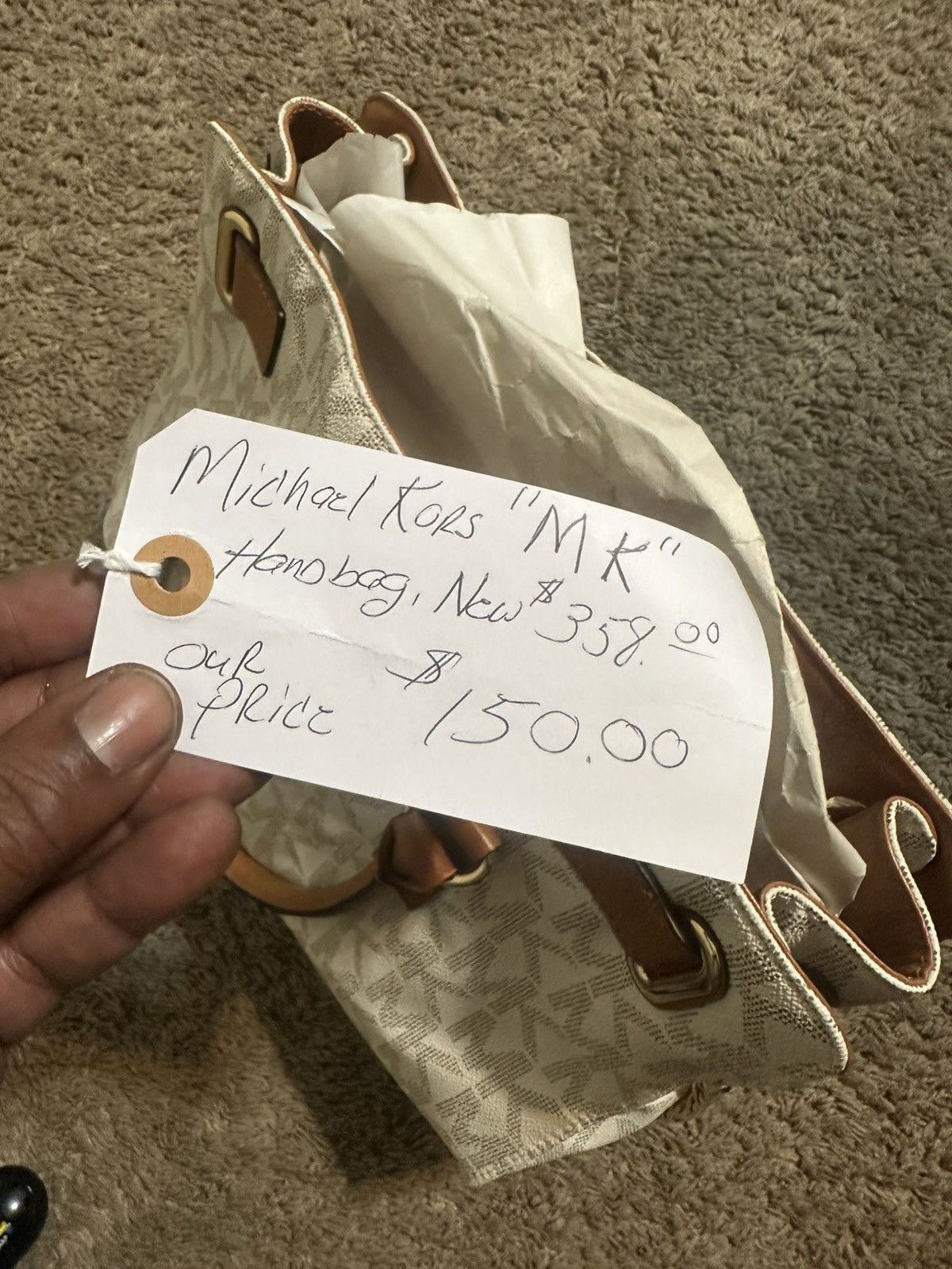 Michael Kors Vintage Michael Kors “Signature White” purse 00s Size ONE SIZE - 7 Thumbnail