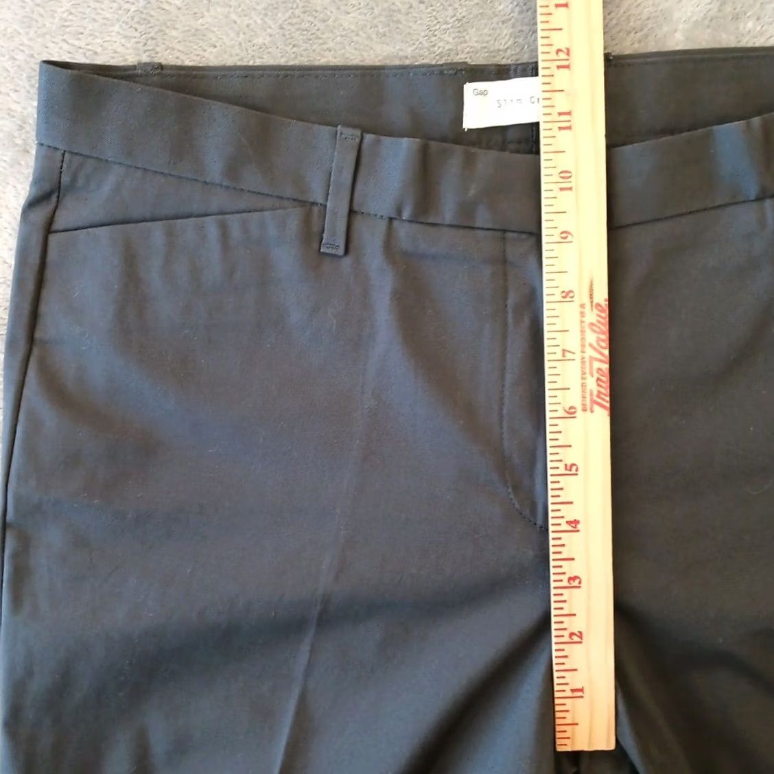 Gap VINTAGE? No. Gap Cropped Pants Womens Size 12 Gray Slim Stretch Pockets 34x26.5 Mid Rise Size 34" / US 12 / IT 48 - 3 Thumbnail