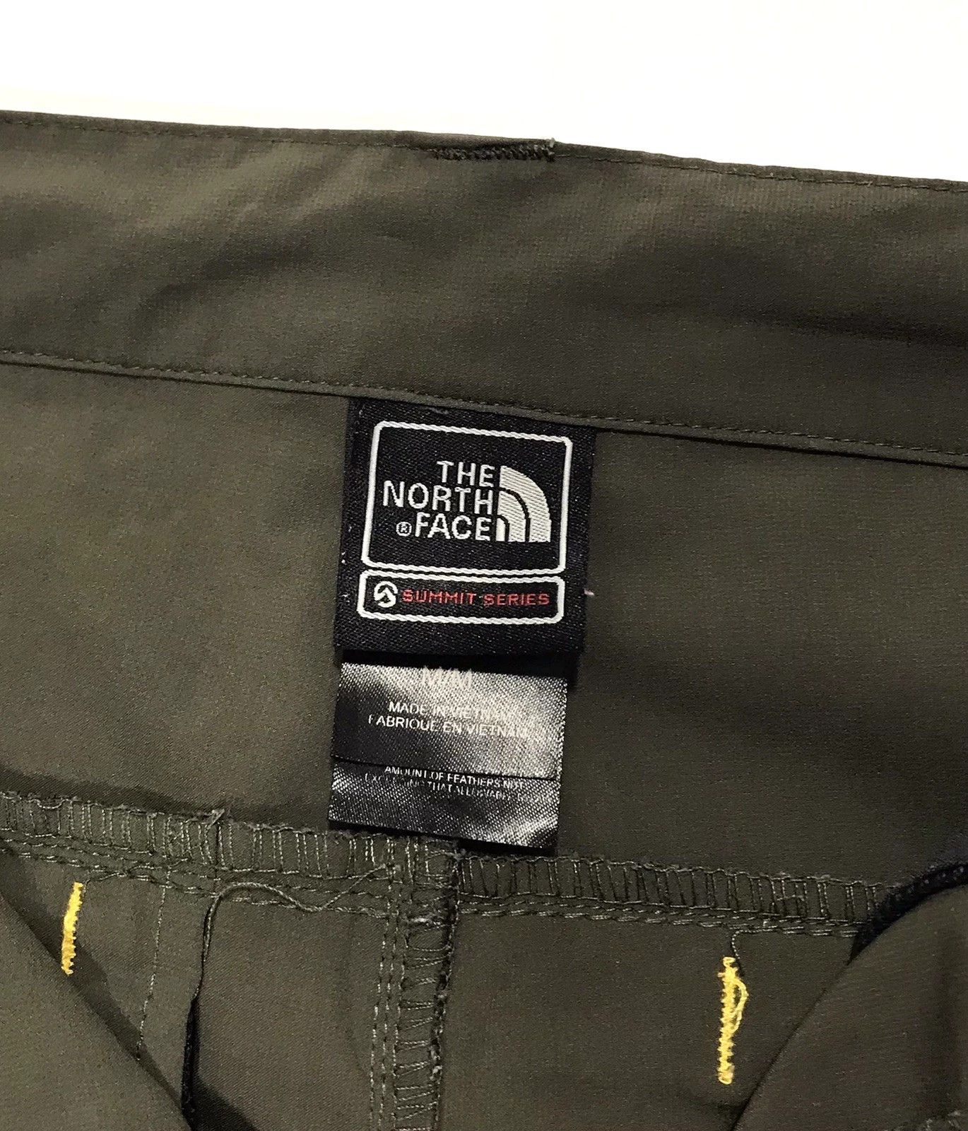 The North Face Vintage The North Face Summit Series Nylon Shorts Khaki Size US 32 / EU 48 - 5 Thumbnail