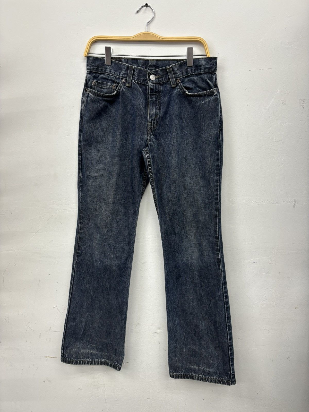 Levi's 518 super low bootcut Size 30" / US 8 / IT 44 - 1 Thumbnail