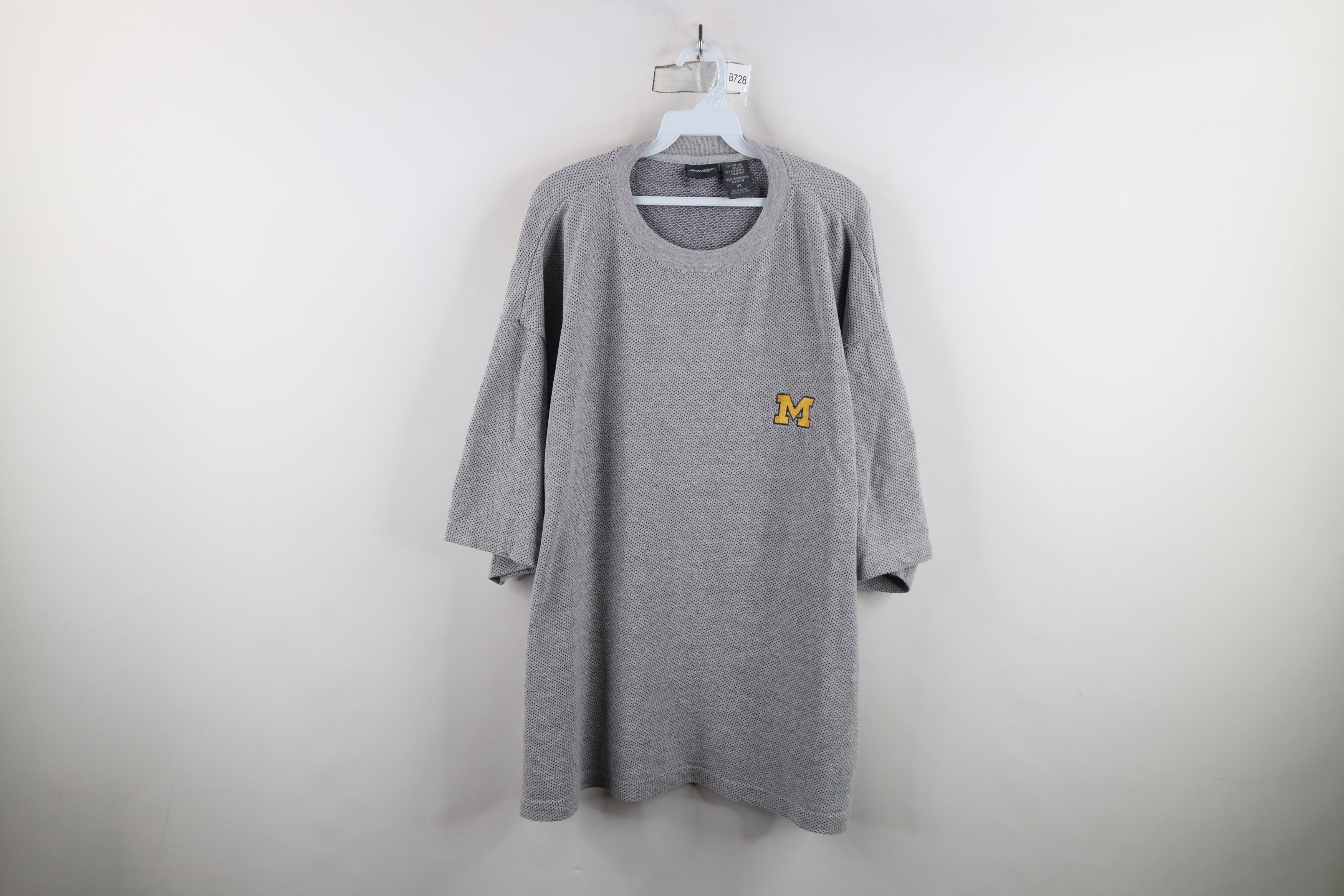 Vintage Vintage 90s University of Michigan Short Sleeve T-Shirt Size US XXL / EU 58 / 5 - 1 Thumbnail