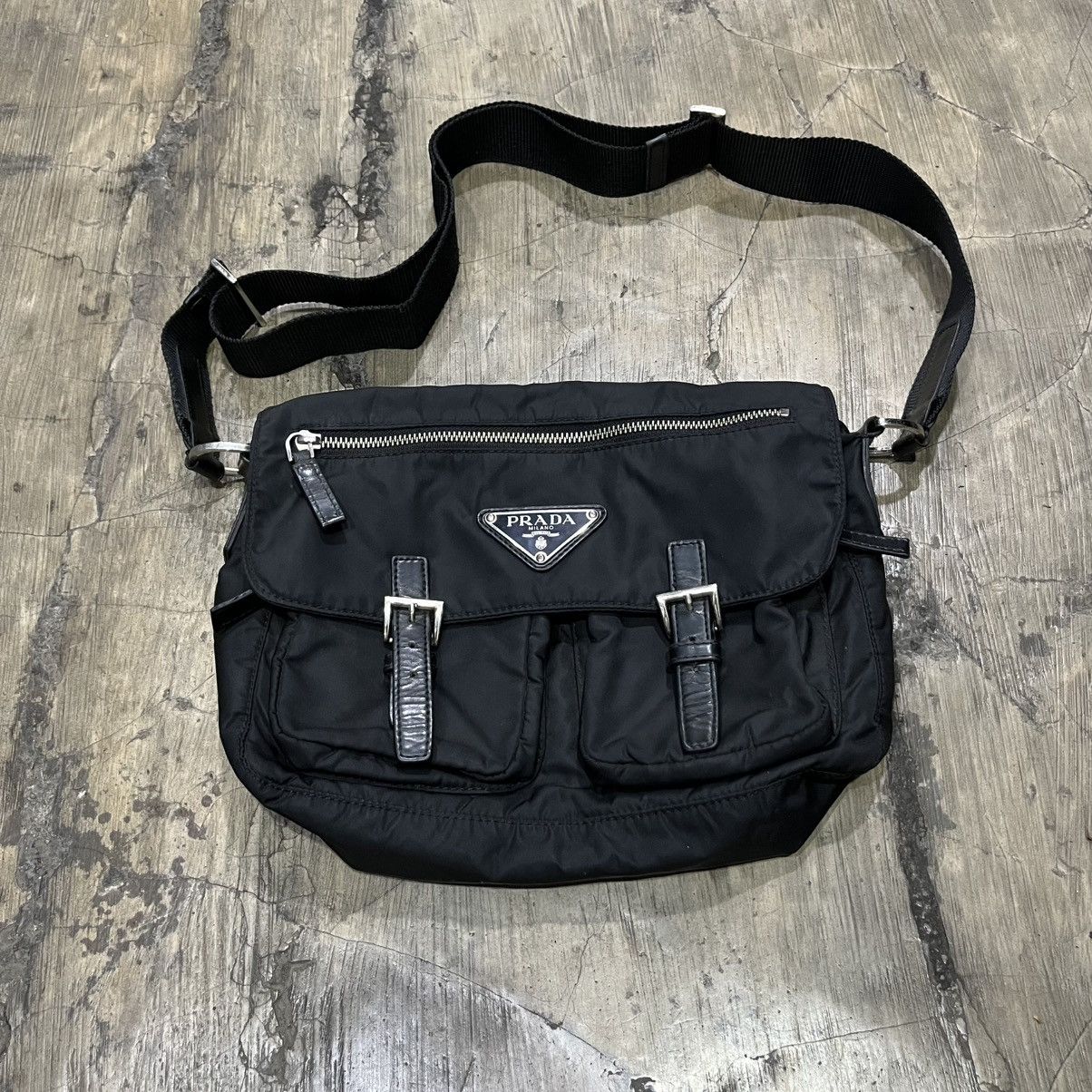 Prada Nylon Messenger Bag – Classic Black