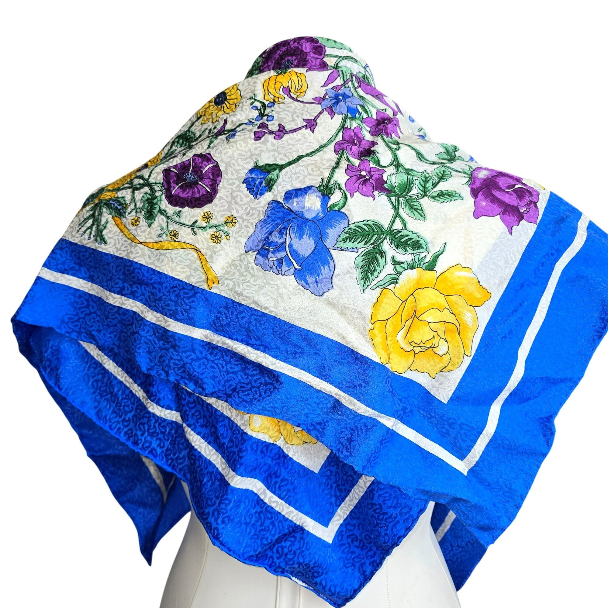 Vintage Vintage Silk Scarf Floral Print Blue White Yellow Purple Iri Size ONE SIZE - 5 Thumbnail