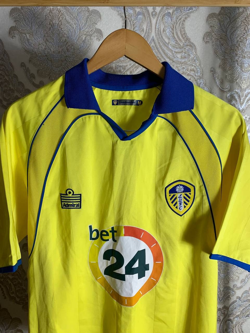 Vintage Vintage Admiral FC Leeds United England Soccer Jersey Retro Size US M / EU 48-50 / 2 - 2 Thumbnail