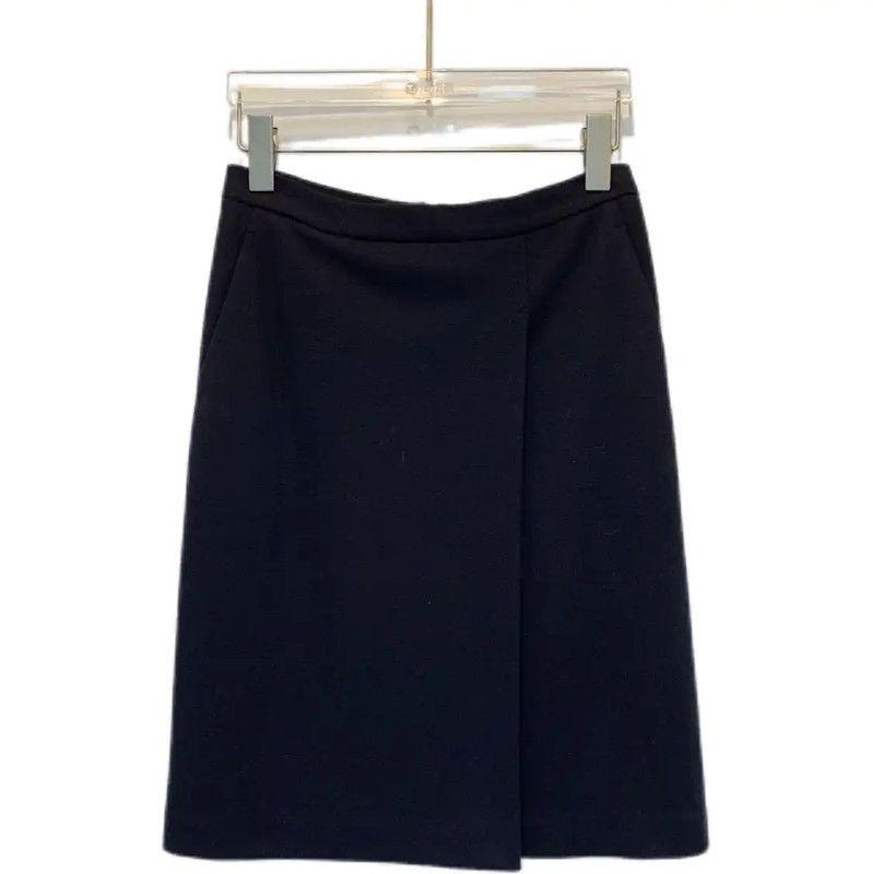 Max Mara MaxMara Navy Polyester Women's Shorts 0089 Size 23" - 1 Thumbnail