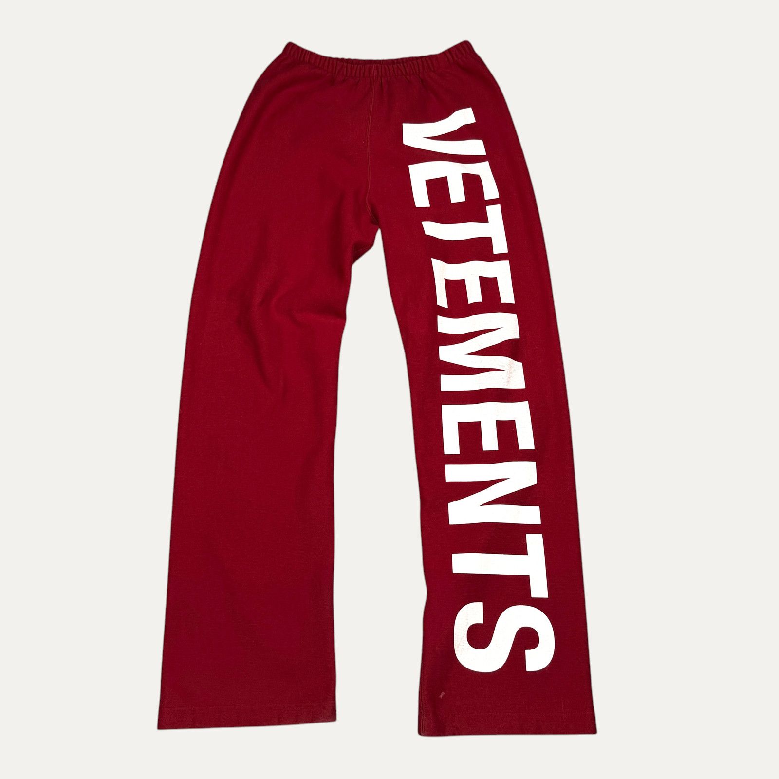 Vetements Vetements AW19 Red Logo Sweatpants | Grailed