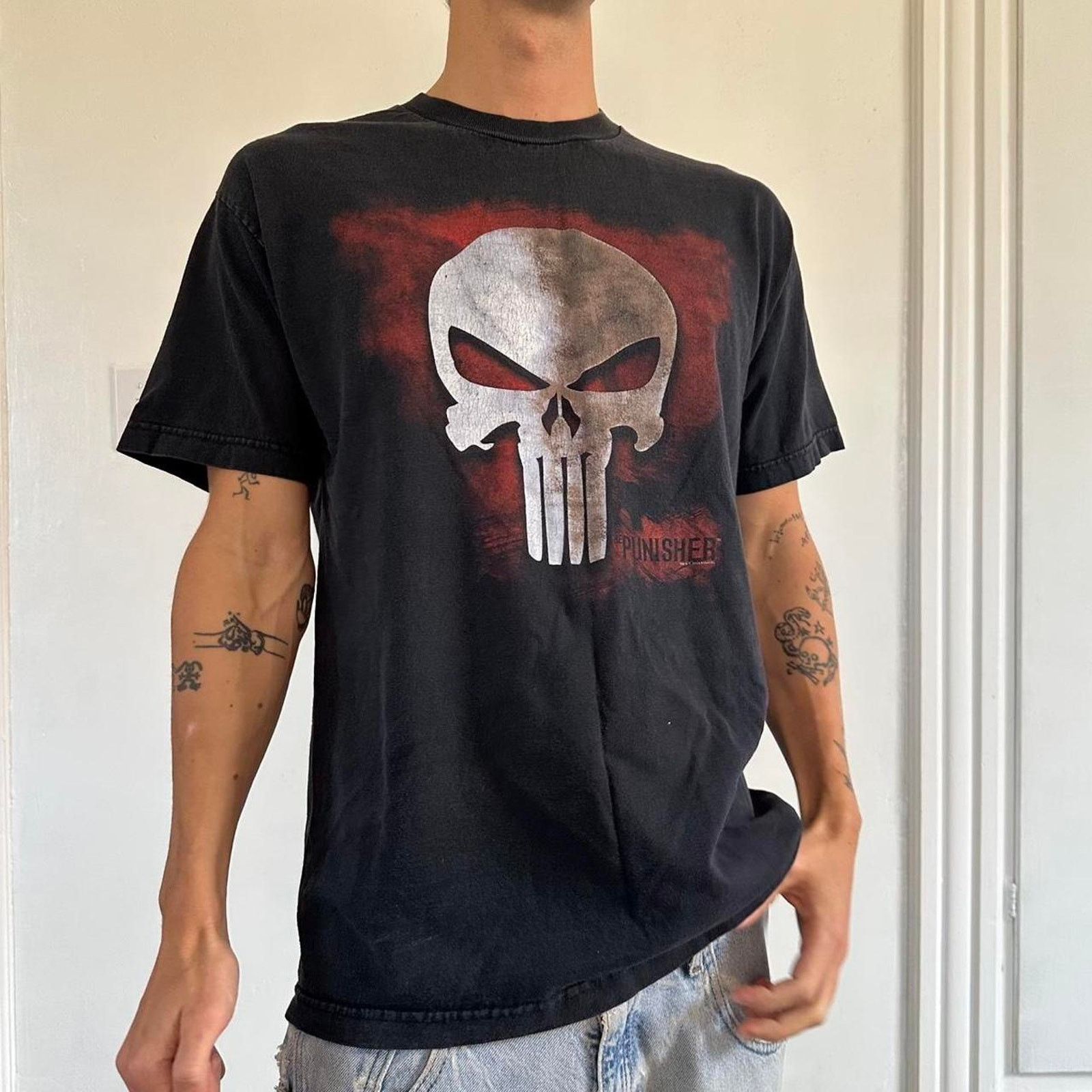 Marvel Comics × Vintage Vintage 00s Faded Thrashed Punisher Marvel Skull Graphic Tee Size US L / EU 52-54 / 3 - 6 Thumbnail