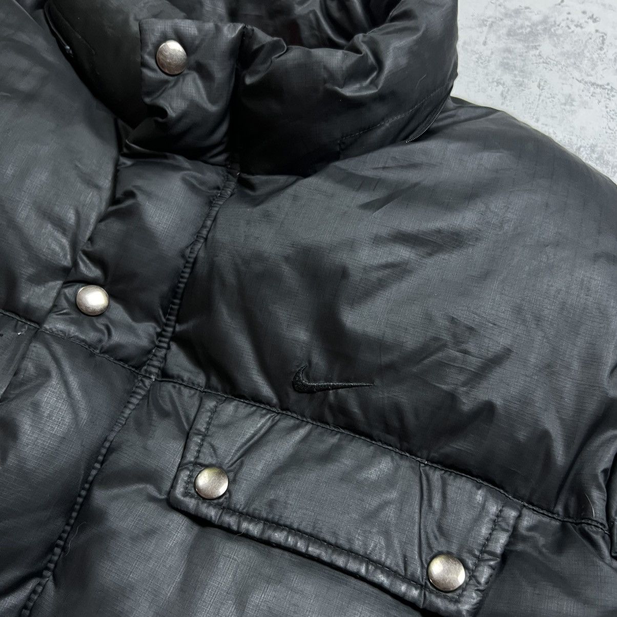 Nike 00s NIKE SWOOSH VINTAGE OVERSIZED DRILL PUFFER DOWN JACKET Size US XL / EU 56 / 4 - 5 Thumbnail