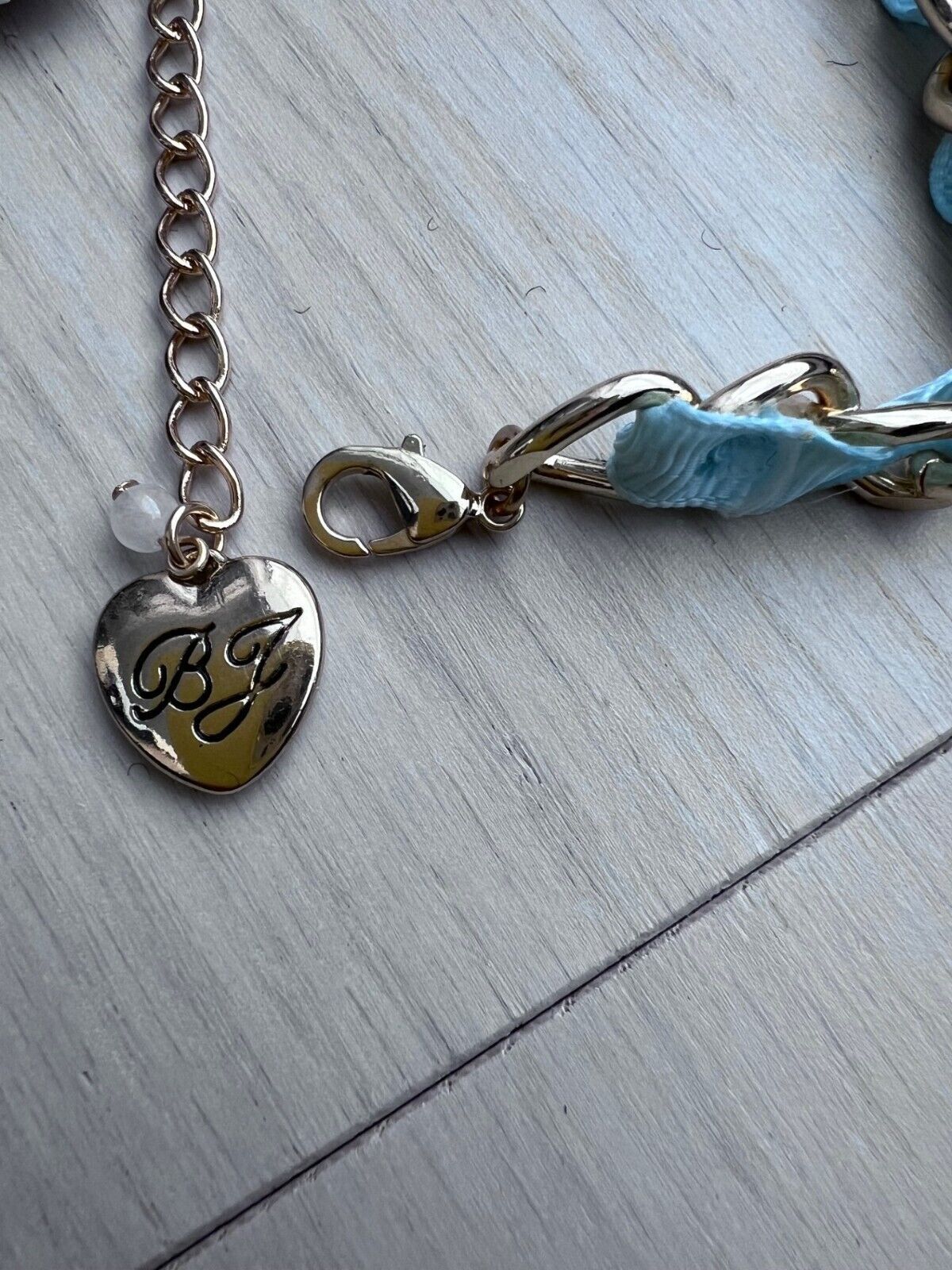 Betsey Johnson Betsey Johnson Christmas Charm Bib Necklace Gold / Blue Size ONE SIZE - 4 Thumbnail