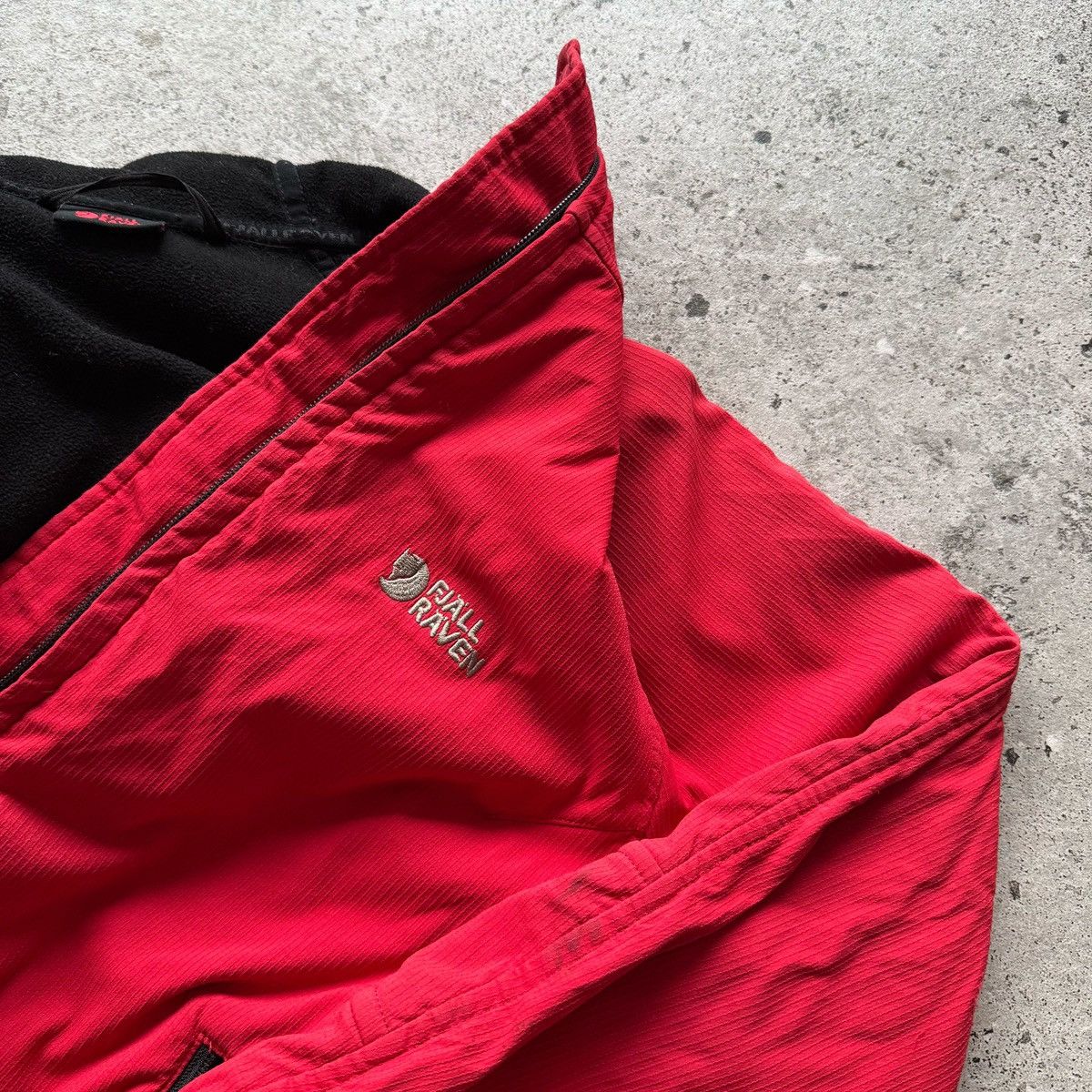 Fjallraven Fjallraven Womens Hooded Jacket Red Outdoor Casual Vintage Size S / US 4 / IT 40 - 7 Thumbnail