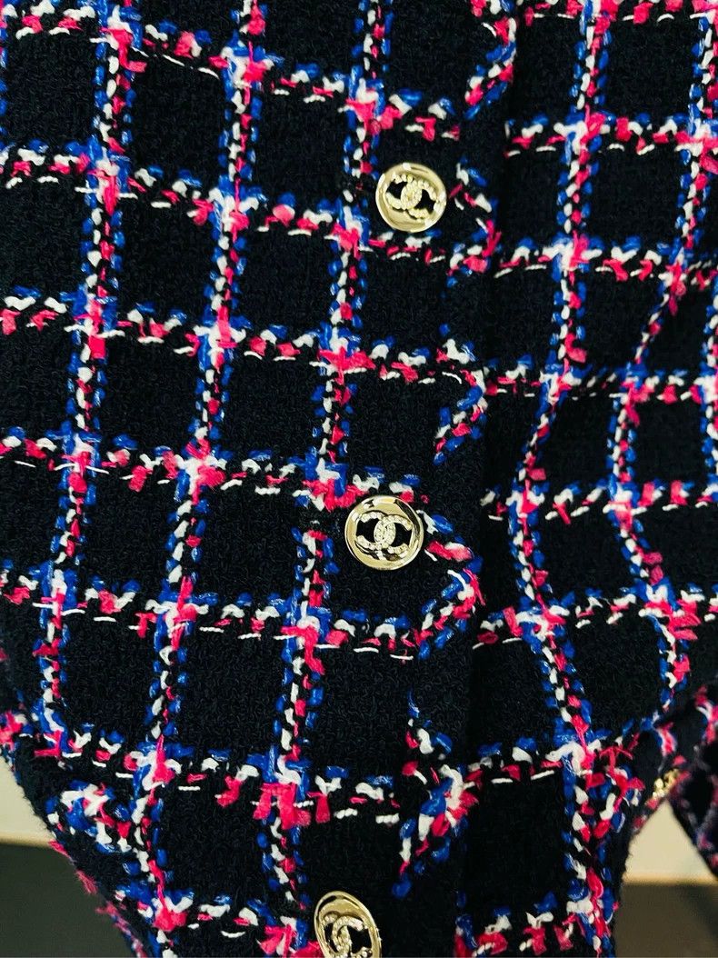 Chanel Chanel 24p purple plaid rhinestone buckle tweed jacket 2504 Size XS / US 0-2 / IT 36-38 - 3 Thumbnail