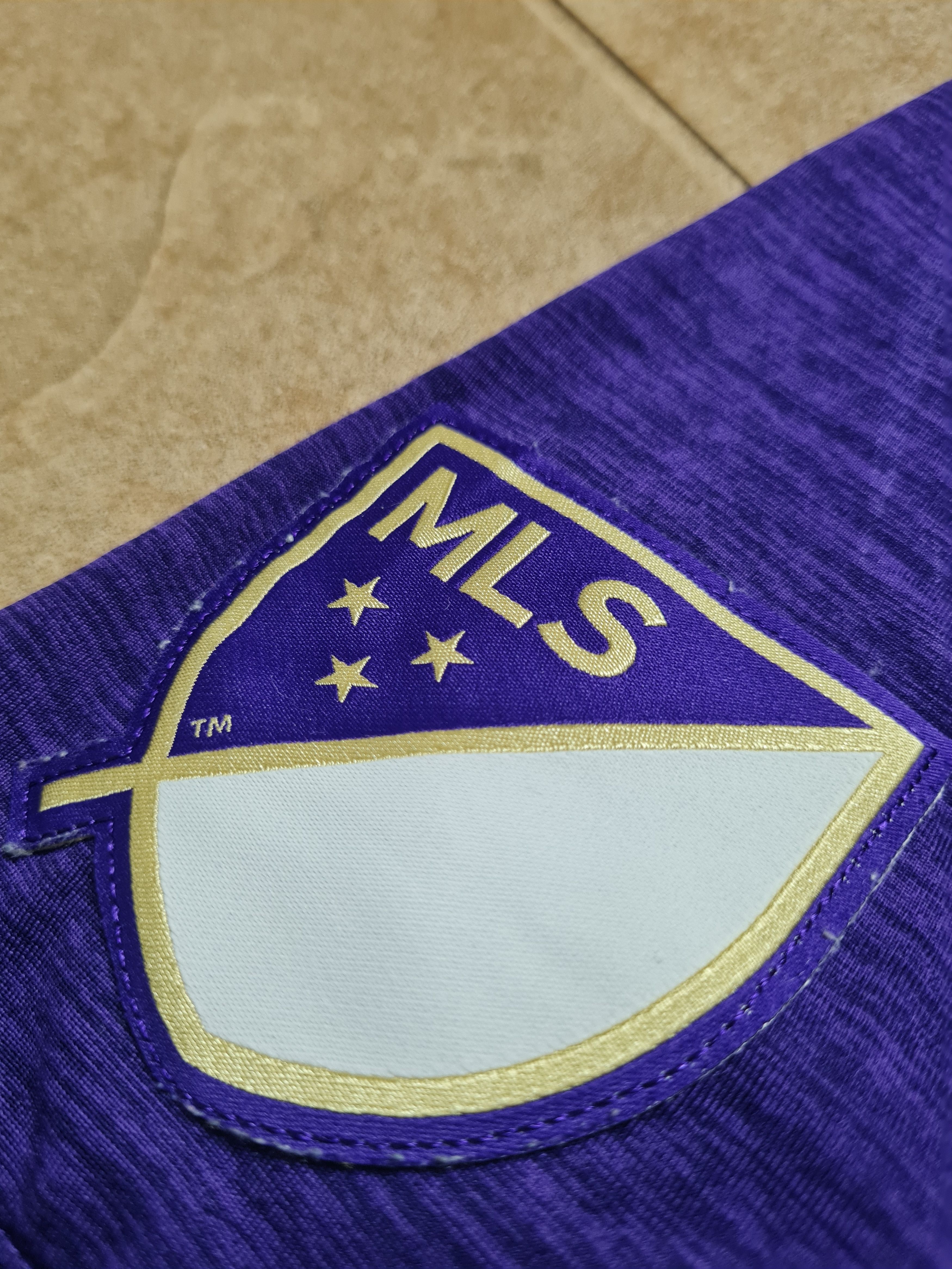 Adidas Adidas Orlando City SC MLS 2018 Jersey Soccer Purple Collar Size US M / EU 48-50 / 2 - 19 Thumbnail