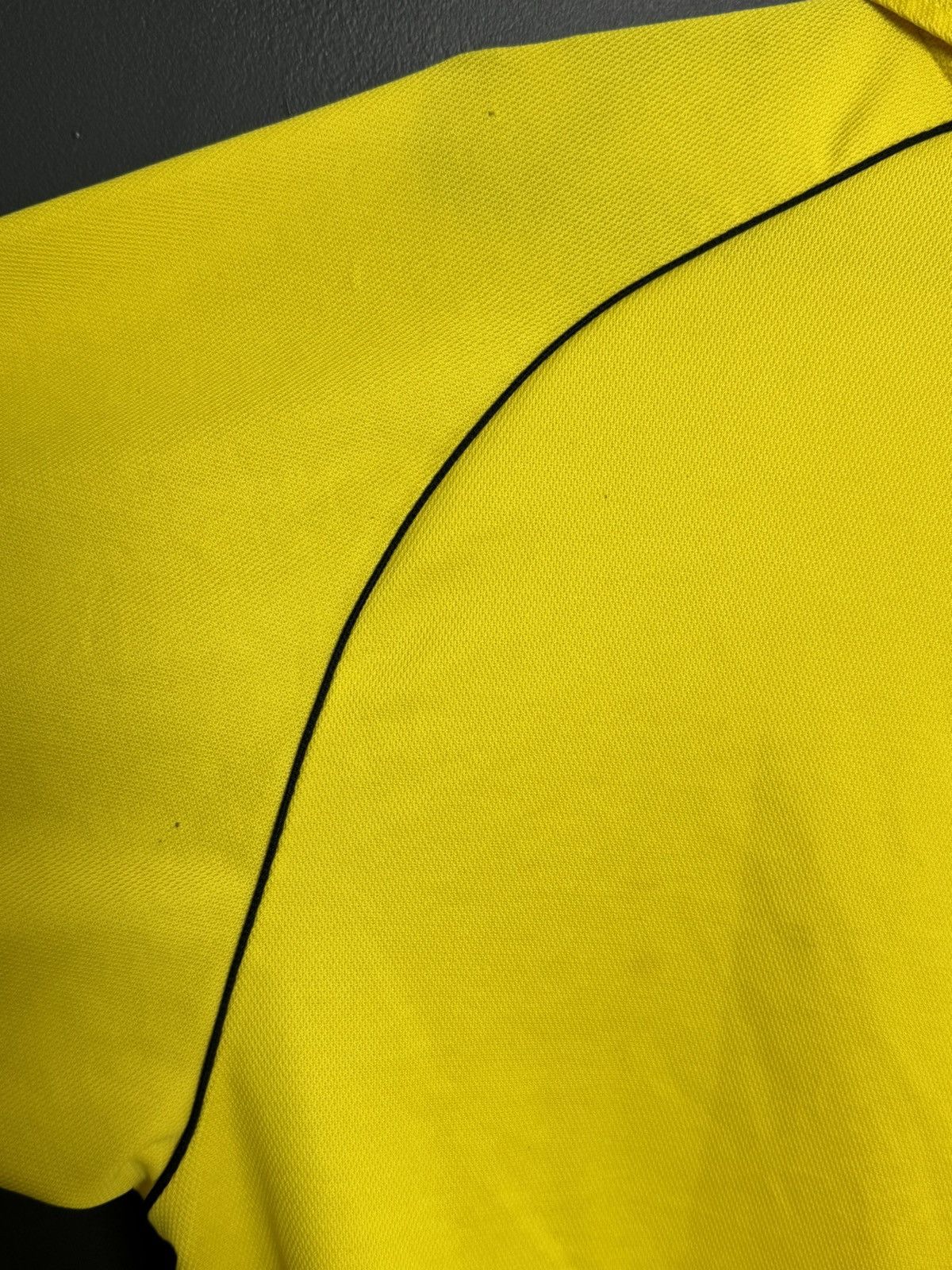 Other Watford 03/05 Home Football Jersey Size US M / EU 48-50 / 2 - 14 Thumbnail