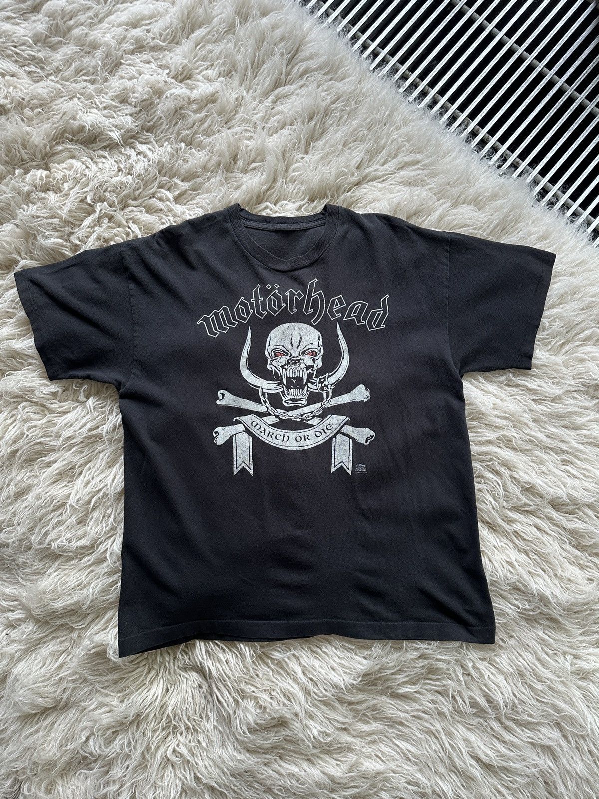 Band Tees VINTAGE MOTÖRHEAD BAND T-SHIRT XL 90‘s Size US XL / EU 56 / 4 - 1 Thumbnail