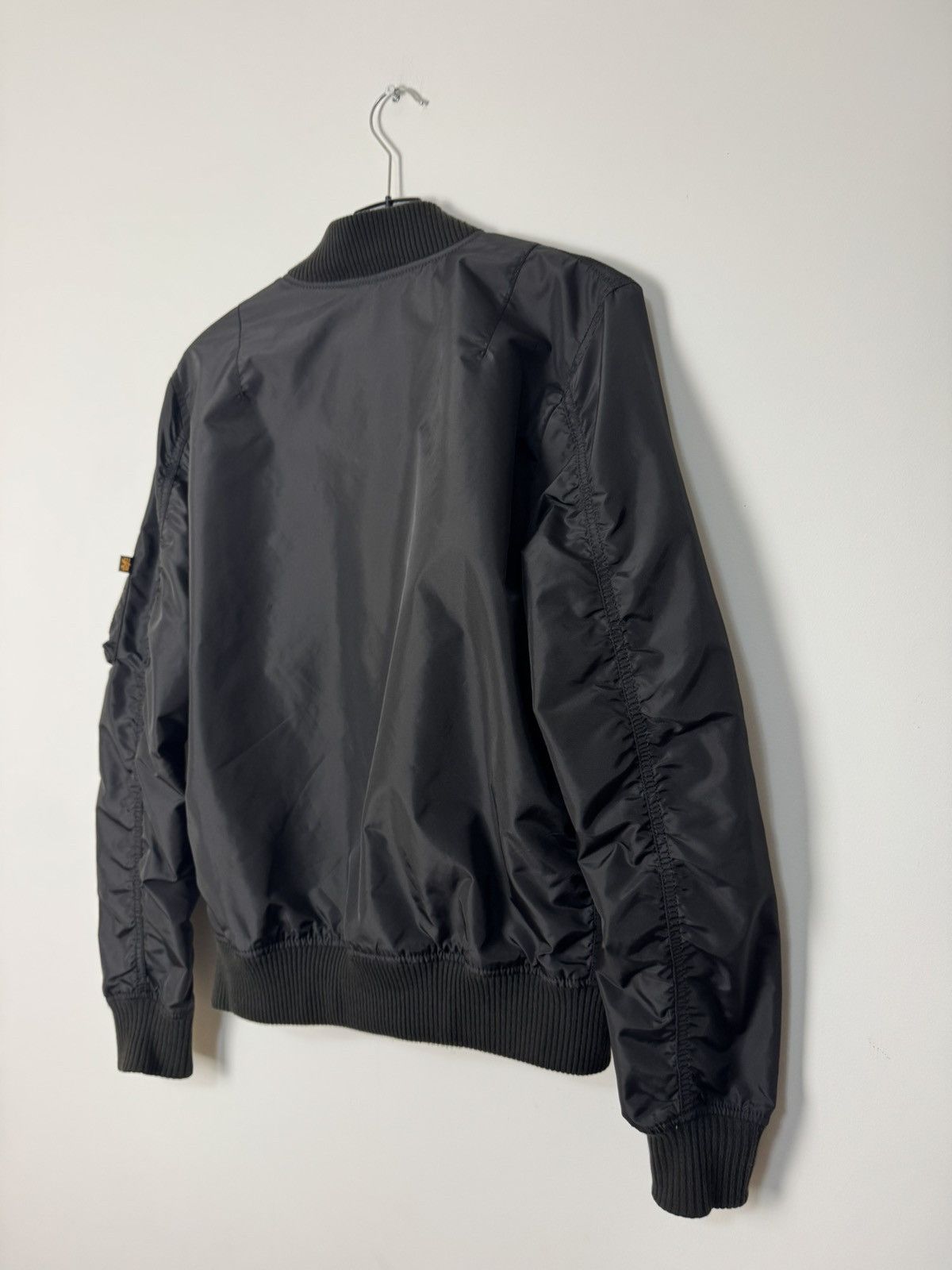 Alpha Industries Alpha Industries black bomber jacket avant Garde Japanese Size US M / EU 48-50 / 2 - 11 Thumbnail
