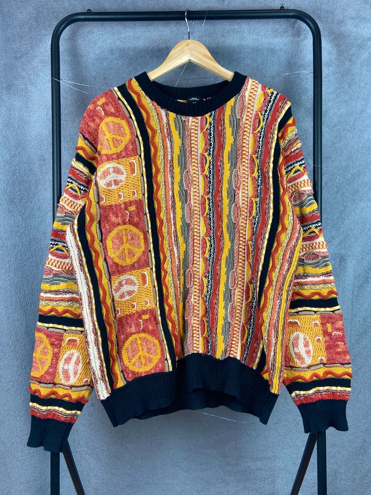 Urban Outfitters Urban Outfitters sweter kolorowy coogi style vintage retro Size US L / EU 52-54 / 3 - 1 Thumbnail