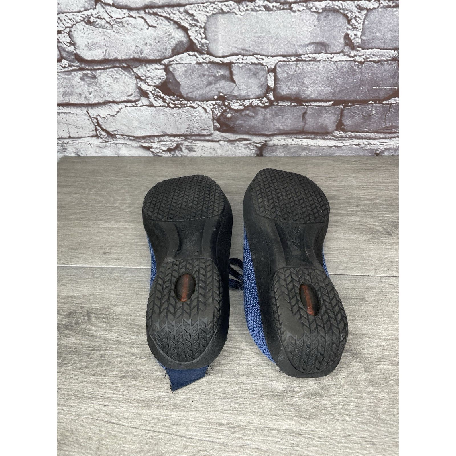 Other Arcopedico LS Blue Knit Fabric Lace Up Comfort Shoes Women’s Size US 7 / IT 37 - 12 Thumbnail