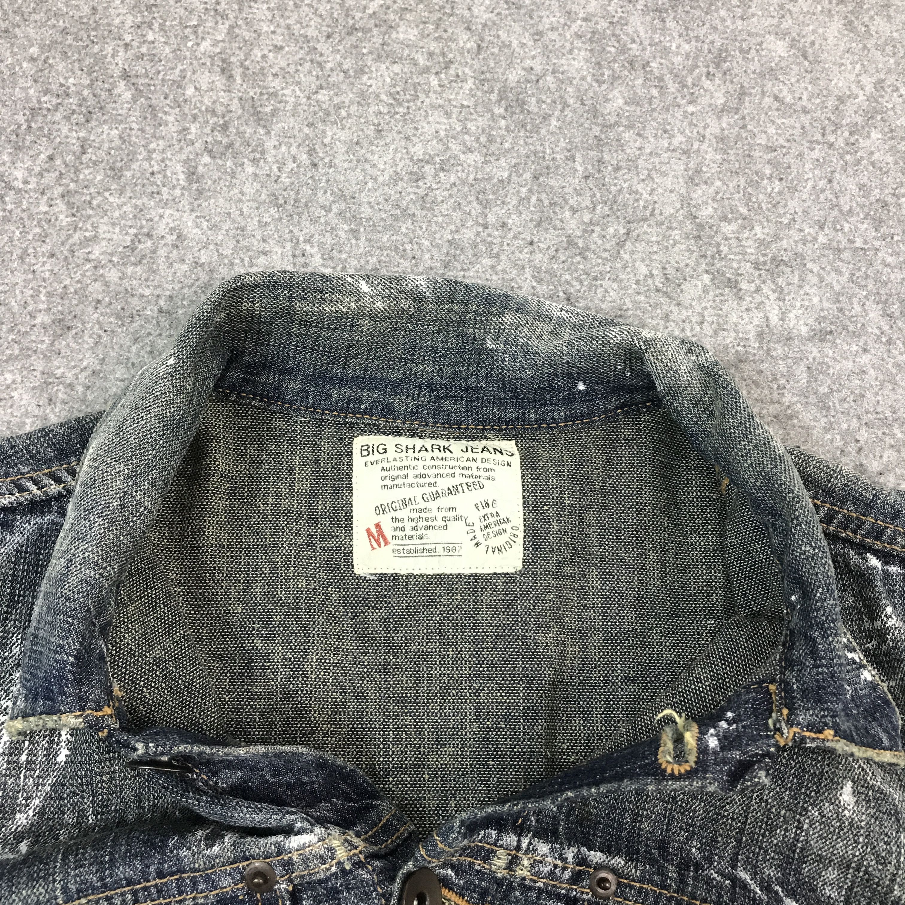 Japanese Brand big shark jeans japan paint design denim button jacket Size US M / EU 48-50 / 2 - 5 Thumbnail