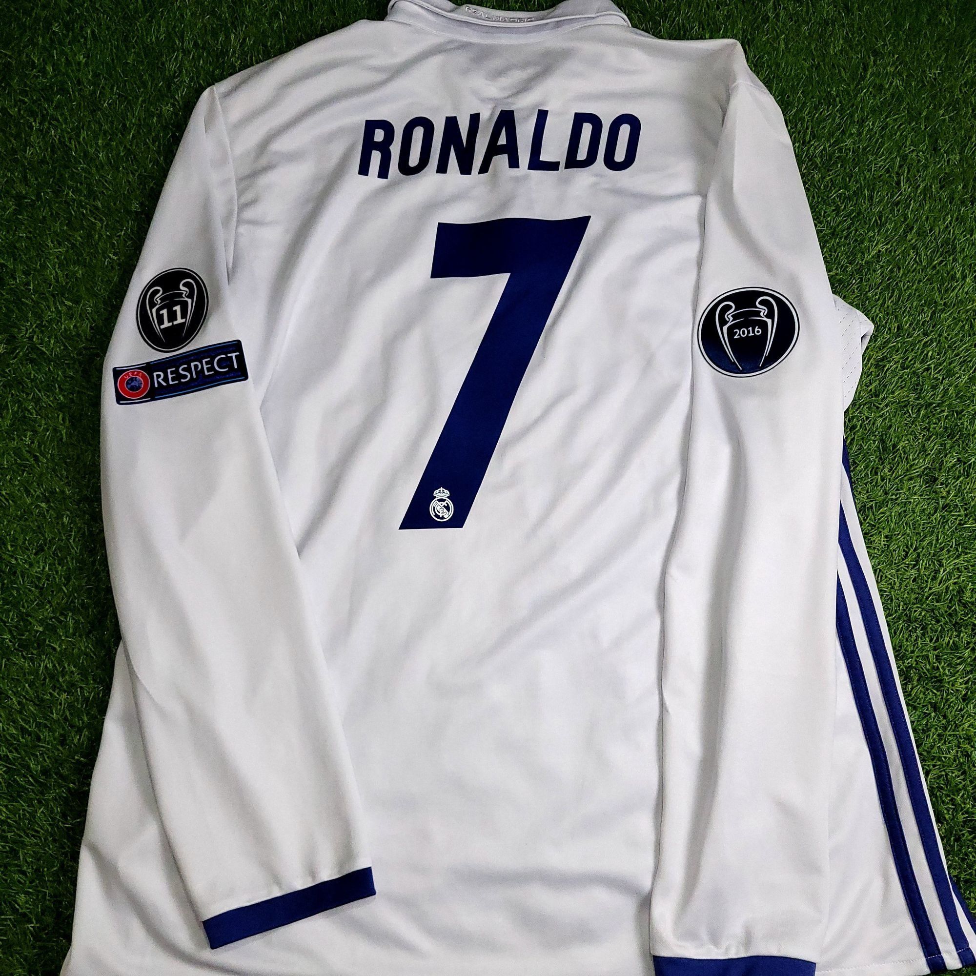 Adidas Ronaldo Real Madrid 2016 2017 Soccer Jersey XL Size US XL / EU 56 / 4 - 1 Thumbnail