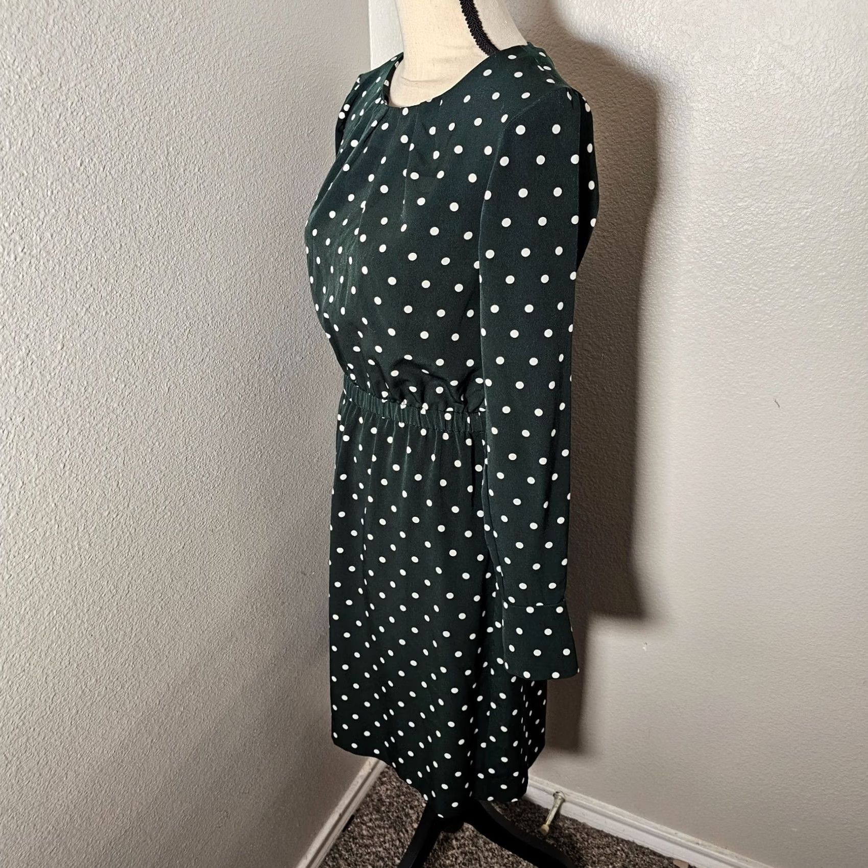 H&M VINTAGE H&M Dress Green Polka Dot Size 6 Long Sleeve Elastic Waist Wide Cuffs Formal Womens Maxi Long Dress Size M / US 6-8 / IT 42-44 - 2 Thumbnail