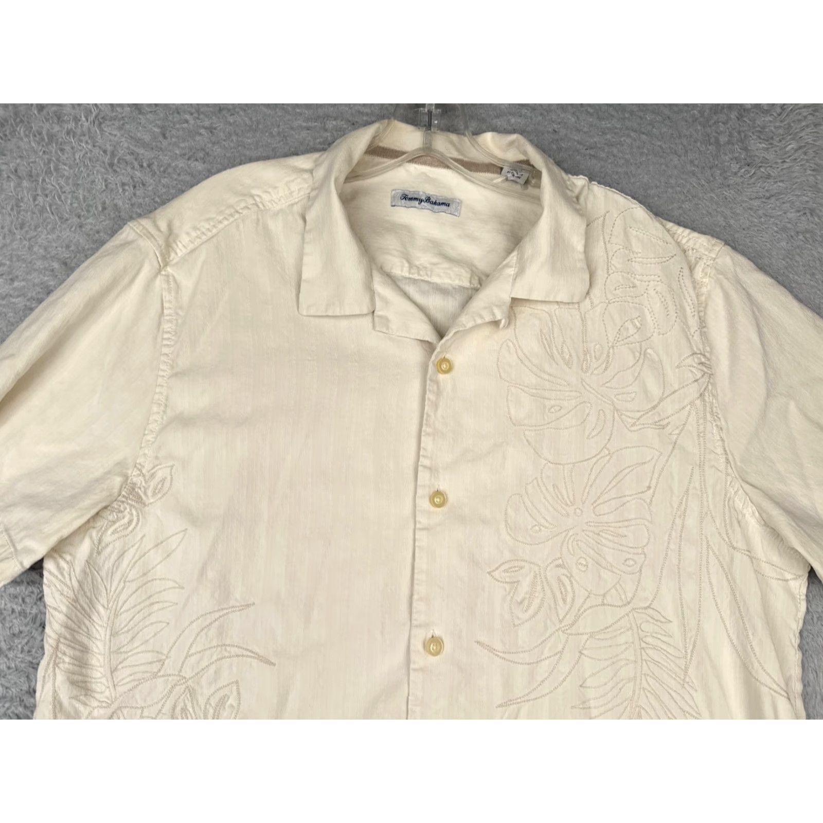 Tommy Bahama Tommy Bahama Shirt Men Large Ivory Embroidered Floral Silk Button-Up Hawaiian Beach Designer Size US L / EU 52-54 / 3 - 4 Thumbnail