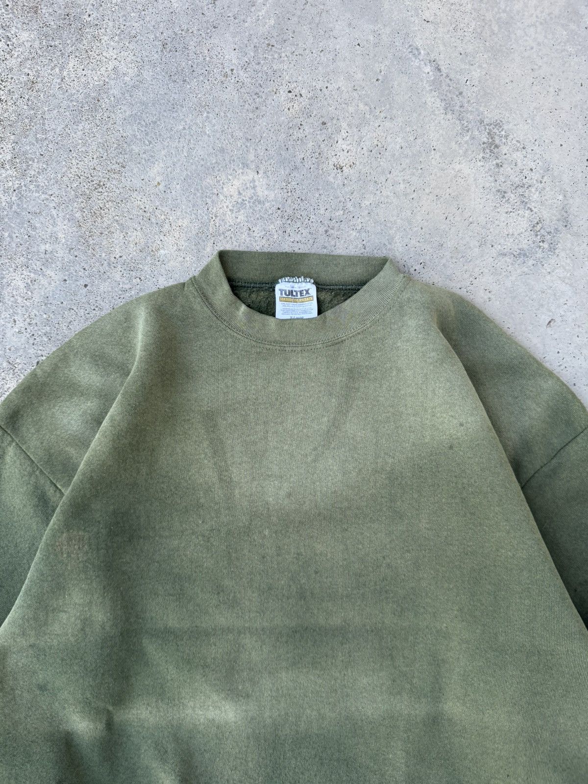 Vintage Distressed Vintage Y2K Sun Faded Crewneck Size US L / EU 52-54 / 3 - 2 Thumbnail