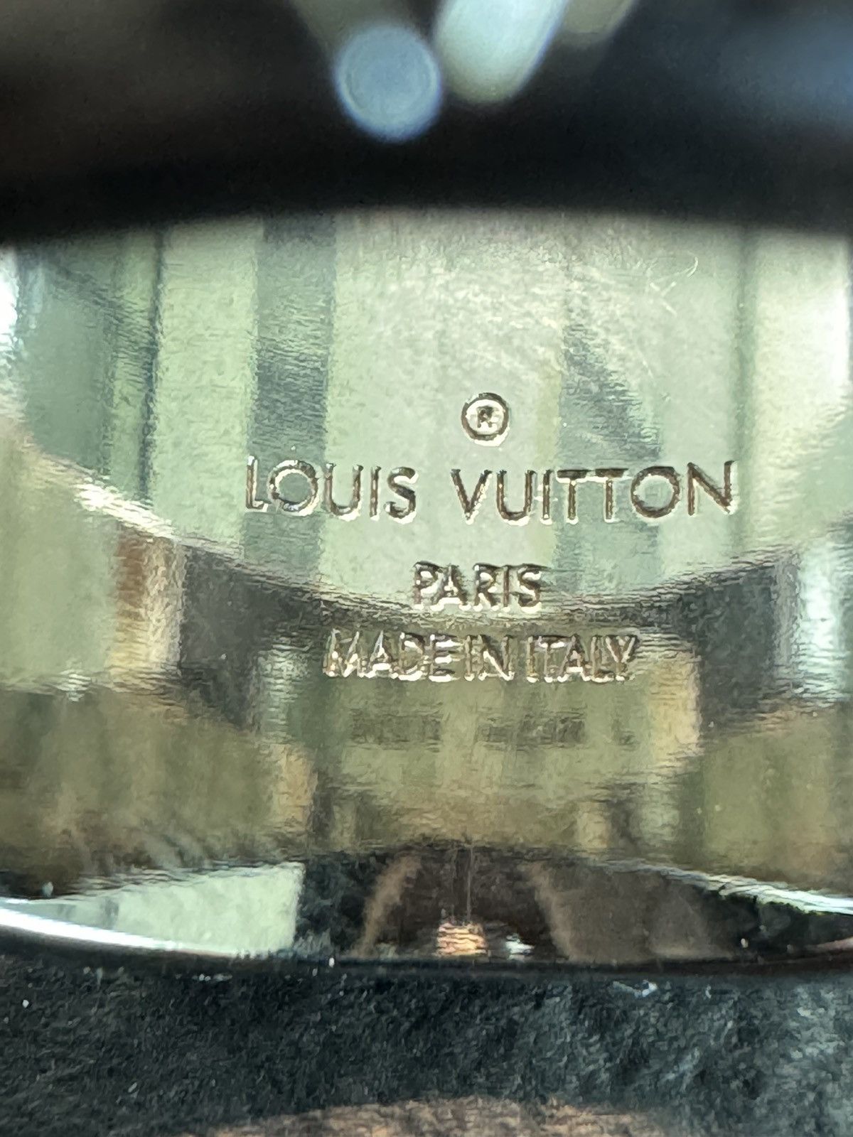 Louis Vuitton Louis Vuitton Monogram Ring Size ONE SIZE - 7 Thumbnail