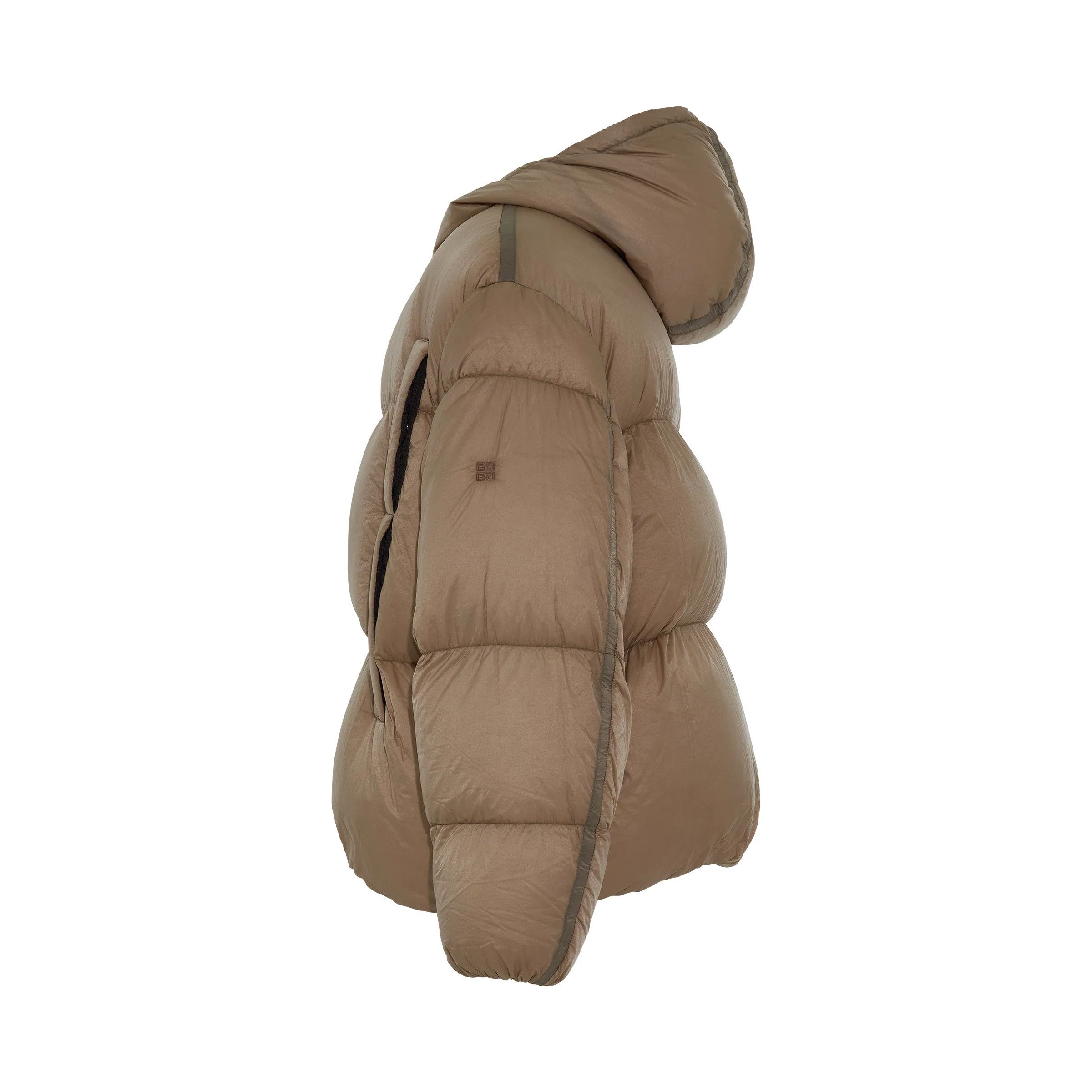 Givenchy o1mris0824 Cloud Puffer in Tan Size US M / EU 48-50 / 2 - 3 Thumbnail