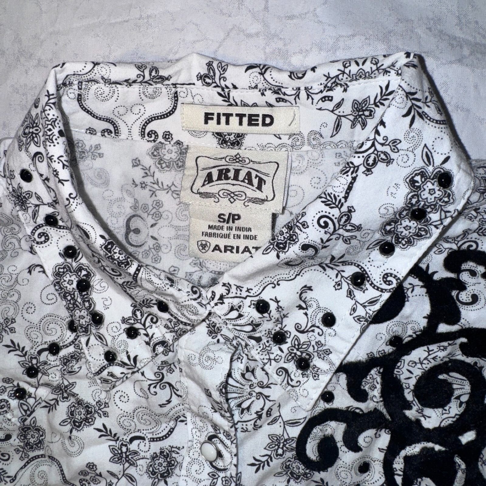 Ariat Ariat Western Embroidered Long Sleeve Pearl Snap White/Black Size US S / EU 44-46 / 1 - 2 Thumbnail