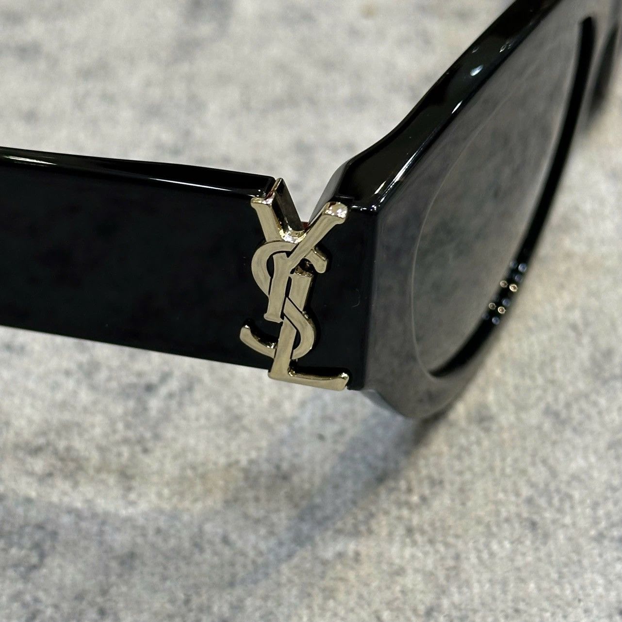 Saint Laurent Paris SAINT LAURENT SL M94 001 Size ONE SIZE - 3 Thumbnail