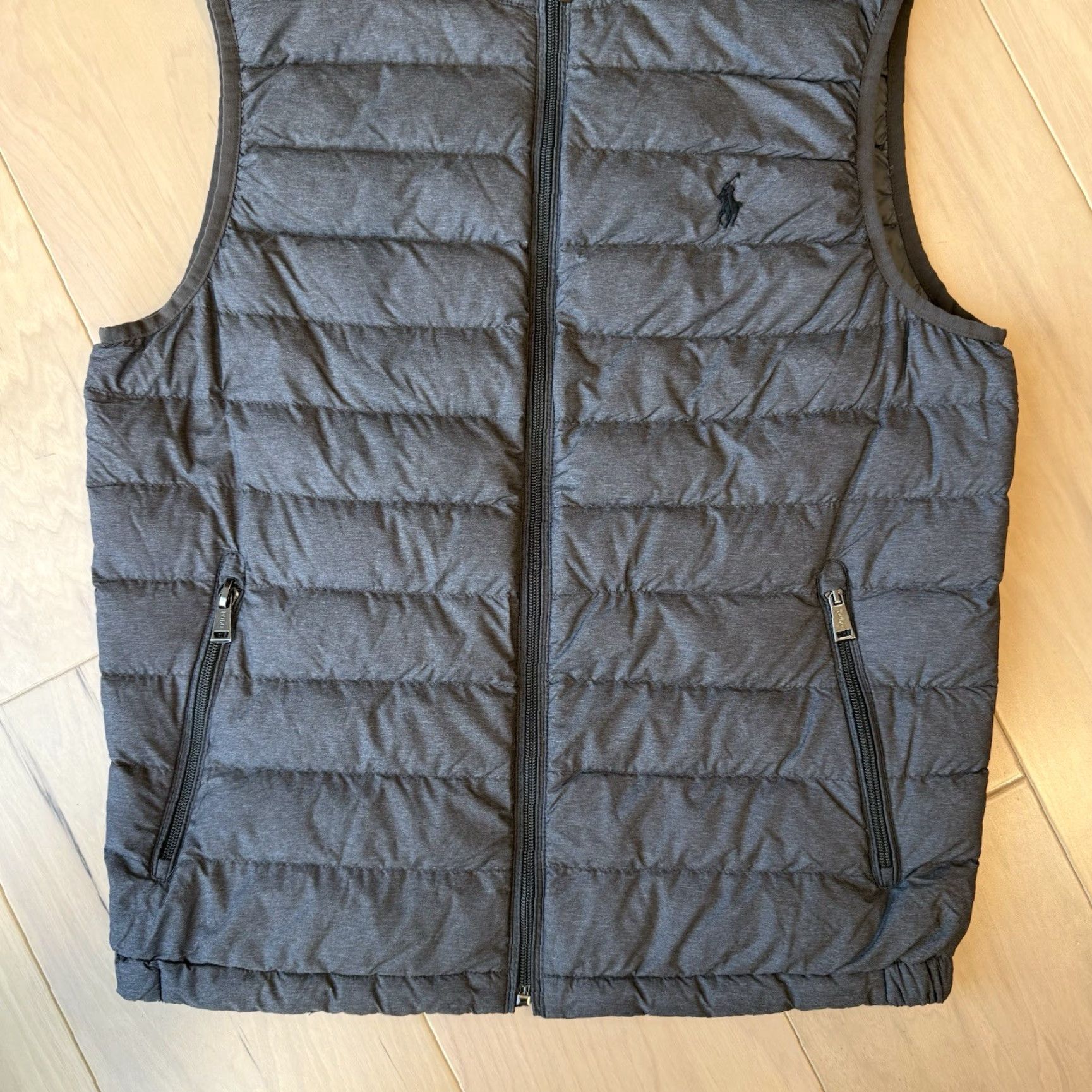 Polo Ralph Lauren VINTAGE Polo Ralph Lauren Down Vest S Gray Full Zip Puffer Minimalist New York Polo Ralph Lauren Front Logo Zipper Regular Fit Mens Size US S / EU 44-46 / 1 - 4 Thumbnail