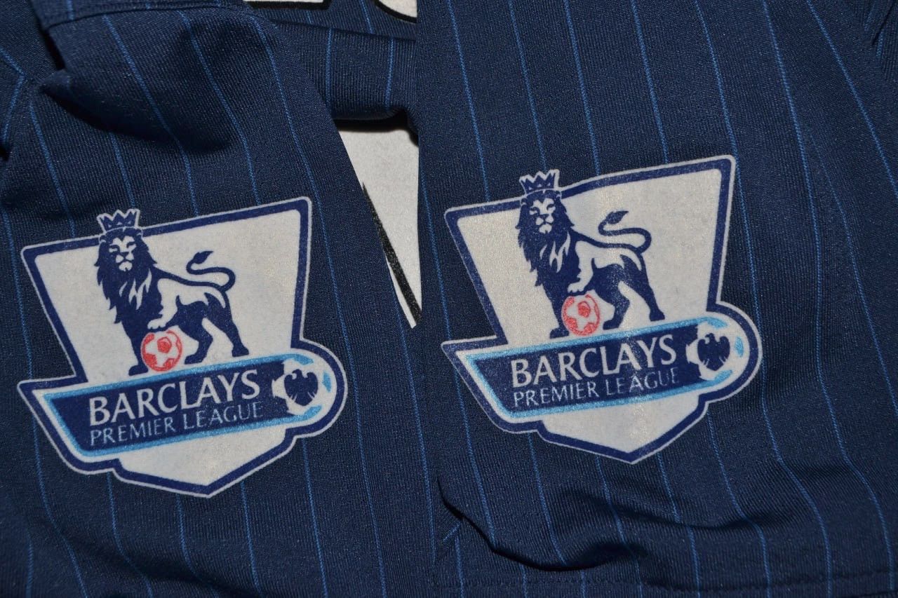 Vintage Nike Arsenal #4 Fabregas FC Y2k Away Football Shirt Size S Size US S / EU 44-46 / 1 - 10 Thumbnail