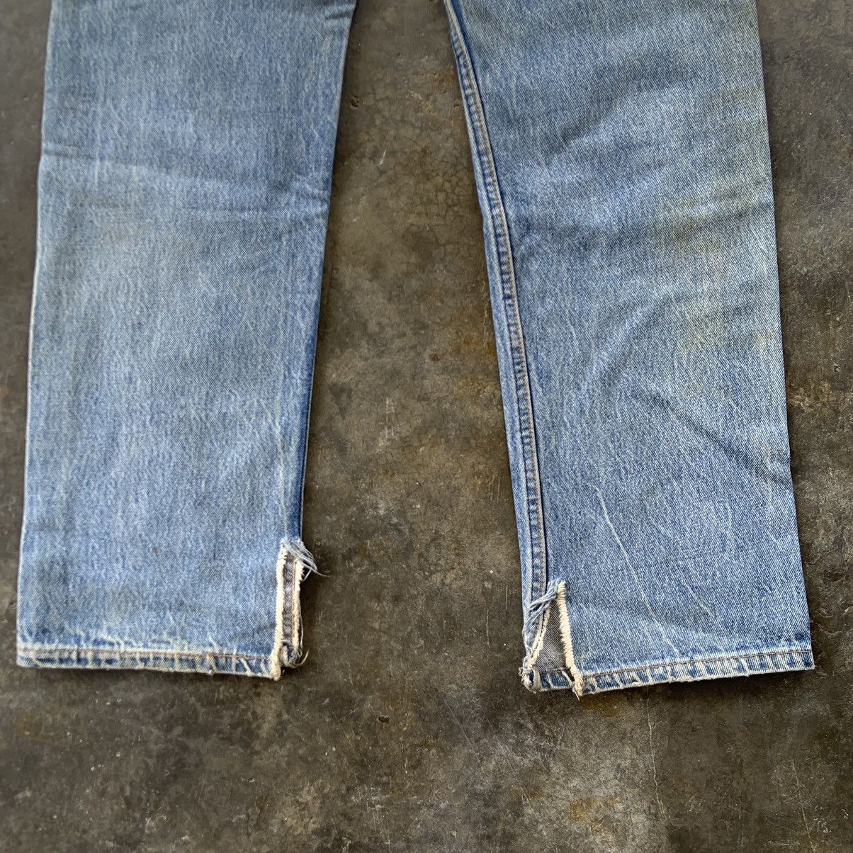 Levi's Vintage Clothing W30'' Vintage Levis 501xx Denim Blue Pants Distressed Size US 30 / EU 46 - 4 Thumbnail