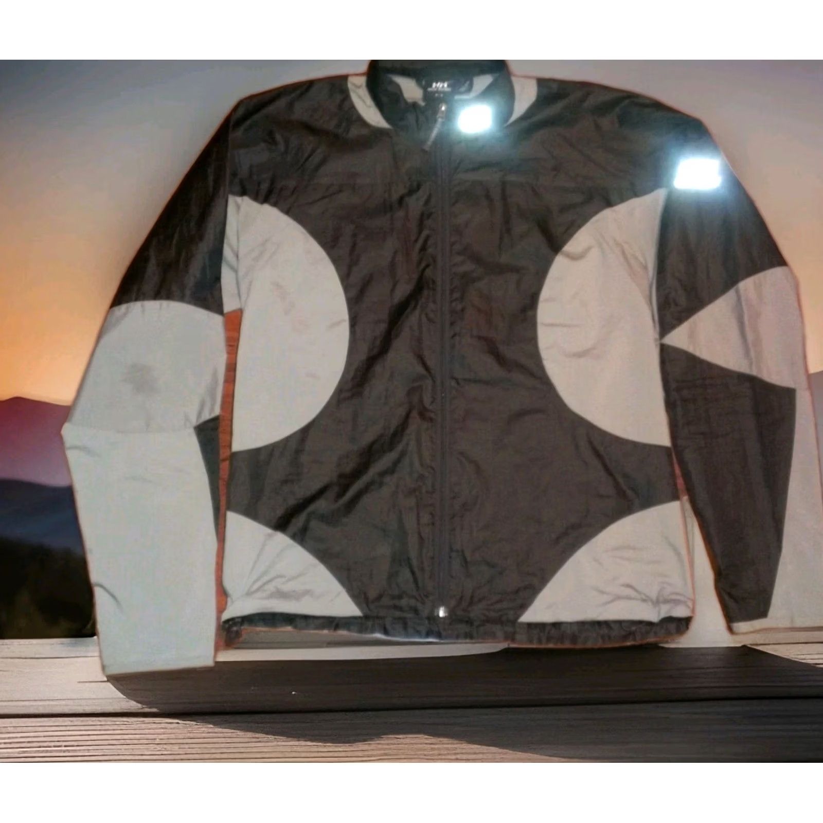 Helly Hansen Helly Hansen ULTRA LIGHT JACKET PACKABLE RUNNING HIKING MENS MEDIUM BLACK Size US M / EU 48-50 / 2 - 4 Thumbnail