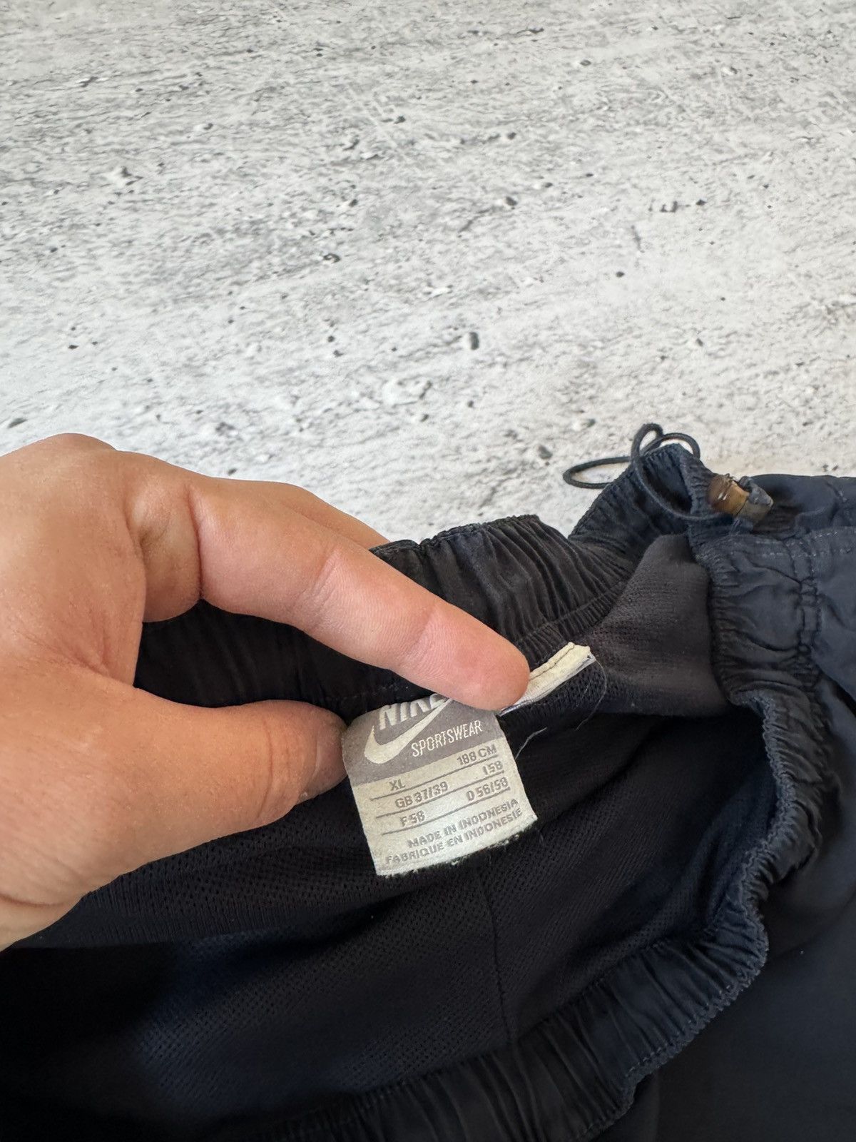 Nike × Vintage NIKE NYLON VINTAGE Y2K OVERSIZE BAGGY FIT PANTS SWEATPANTS Size US 34 / EU 50 - 7 Thumbnail