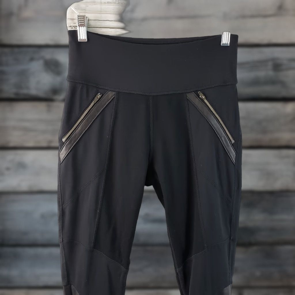 Athleta Athleta Womens Ponte Luxe Leggings Sz Small Black Faux Leather Zip Pockets Size 28" / US 6 / IT 42 - 1 Thumbnail