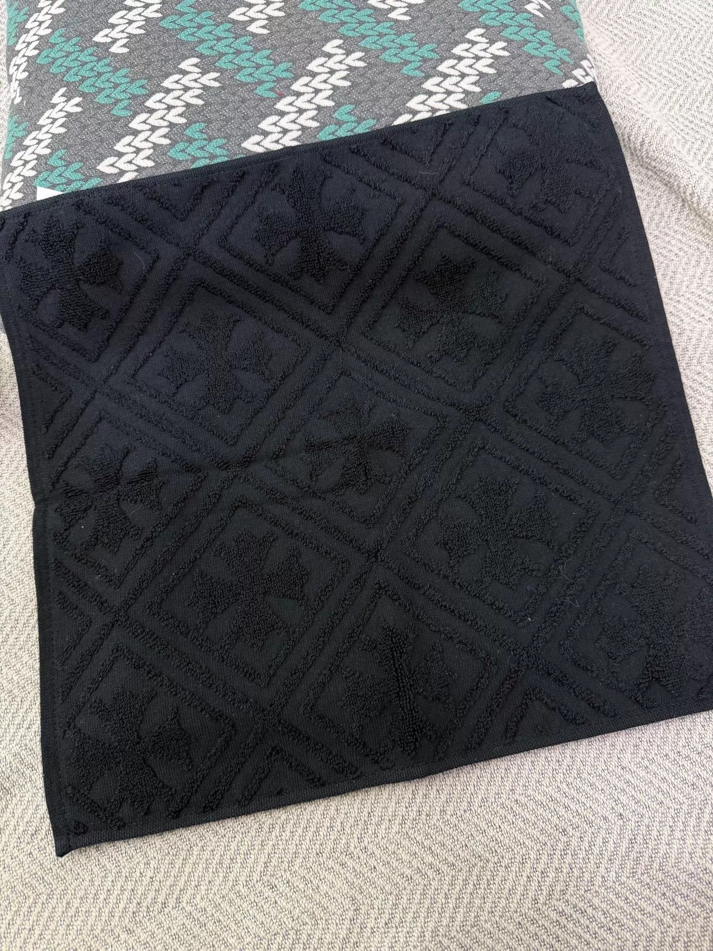 Chrome Hearts Chrome Hearts Black Cross Towel New with Tags Size ONE SIZE - 2 Thumbnail