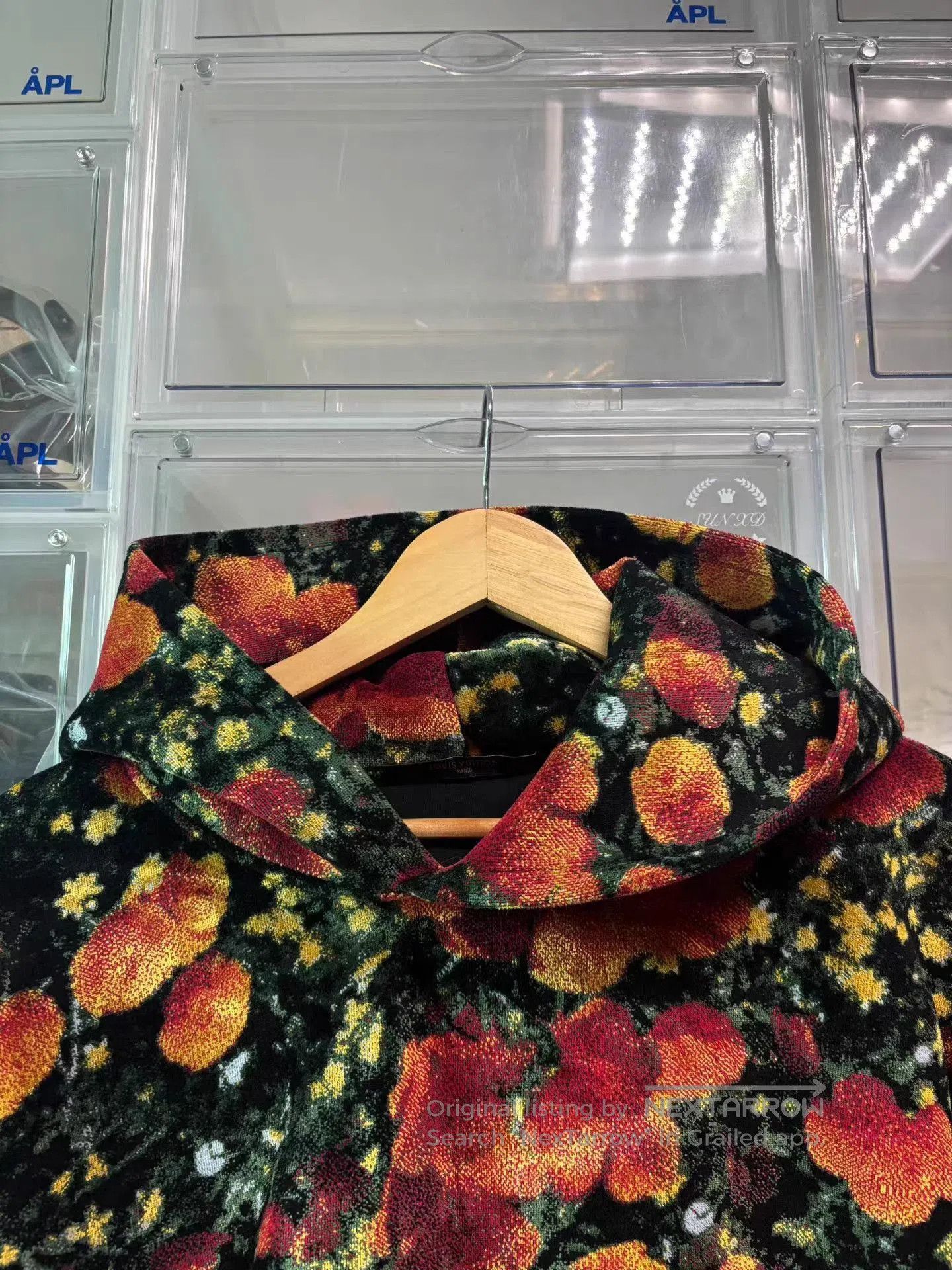 Louis Vuitton Red Floral Print Hoodie. Size US XL / EU 56 / 4 - 3 Thumbnail
